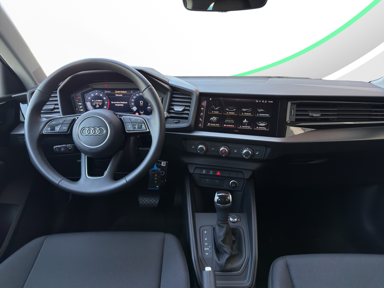 AUDI A1 Sportback 30 TFSI Attraction S-tronic-image-9