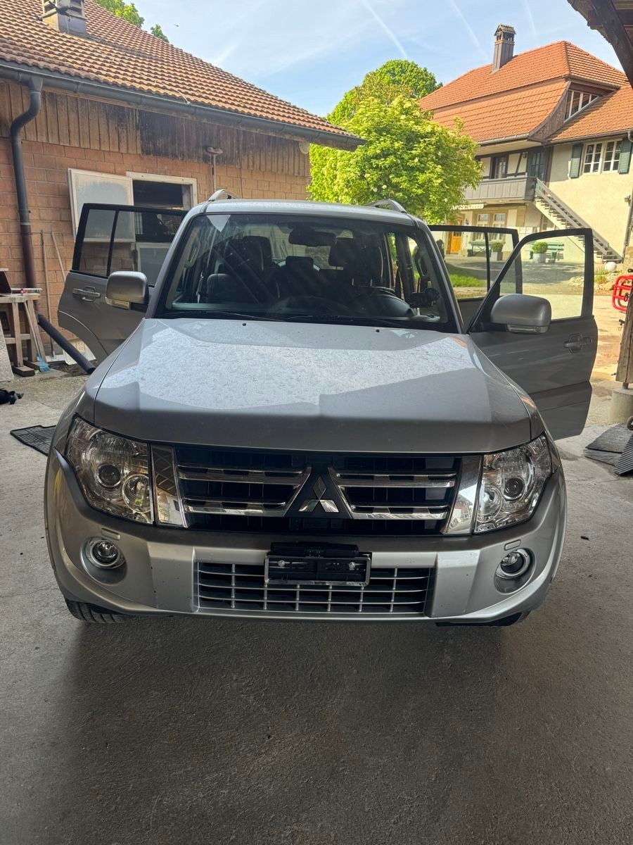 FORD PAJERO-image-2