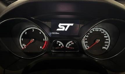 FORD FOCUS-image-5
