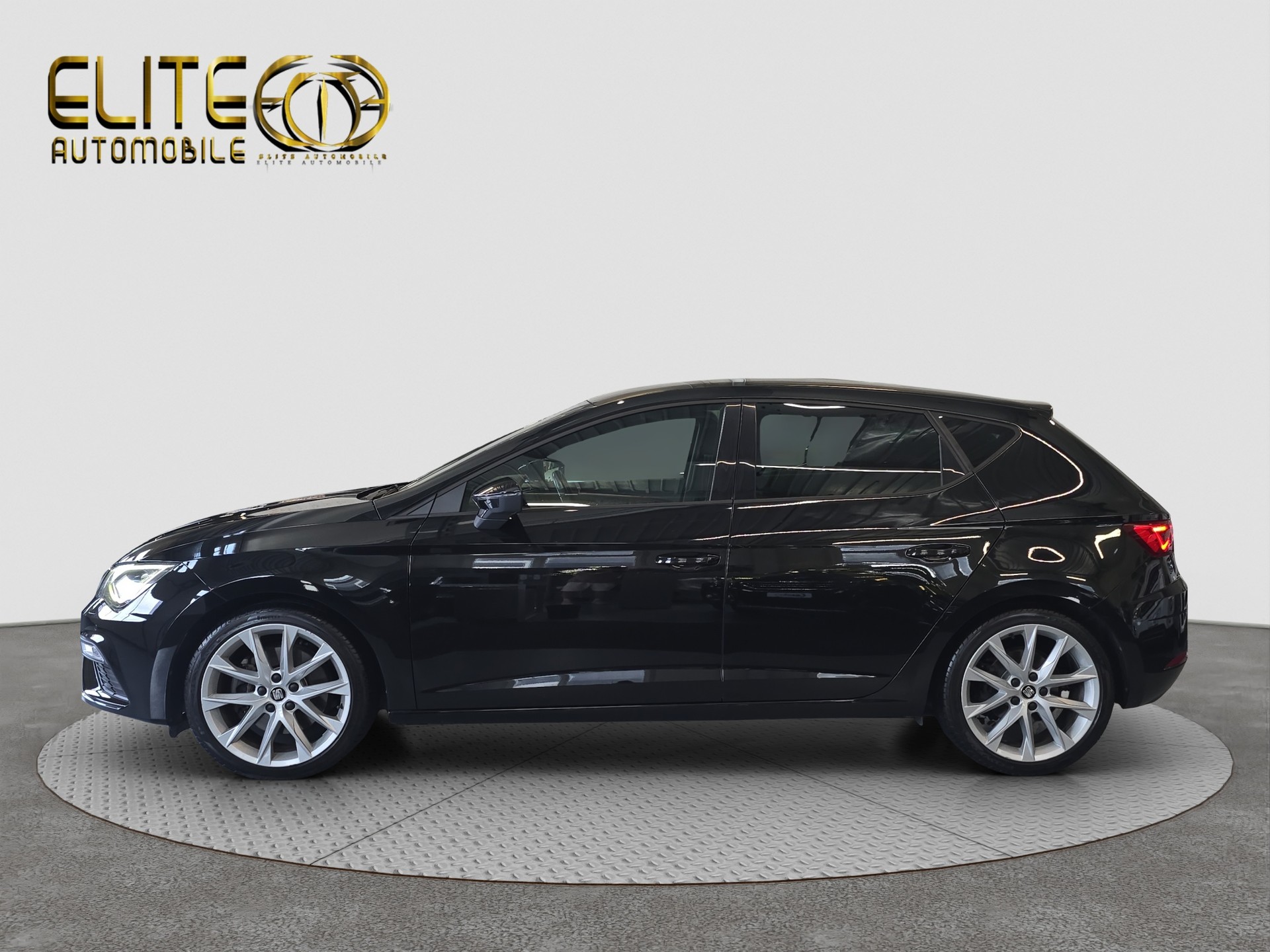 SEAT Leon 2.0 TSI FR DSG-image-4