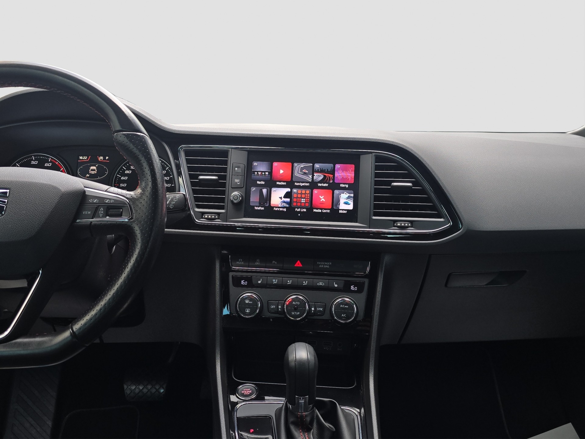 SEAT Leon 2.0 TSI FR DSG-image-12