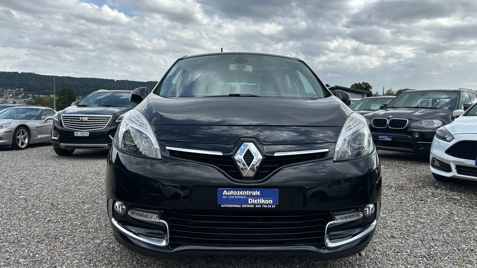 RENAULT Scénic 1.4 16V Turbo Bose-image-6