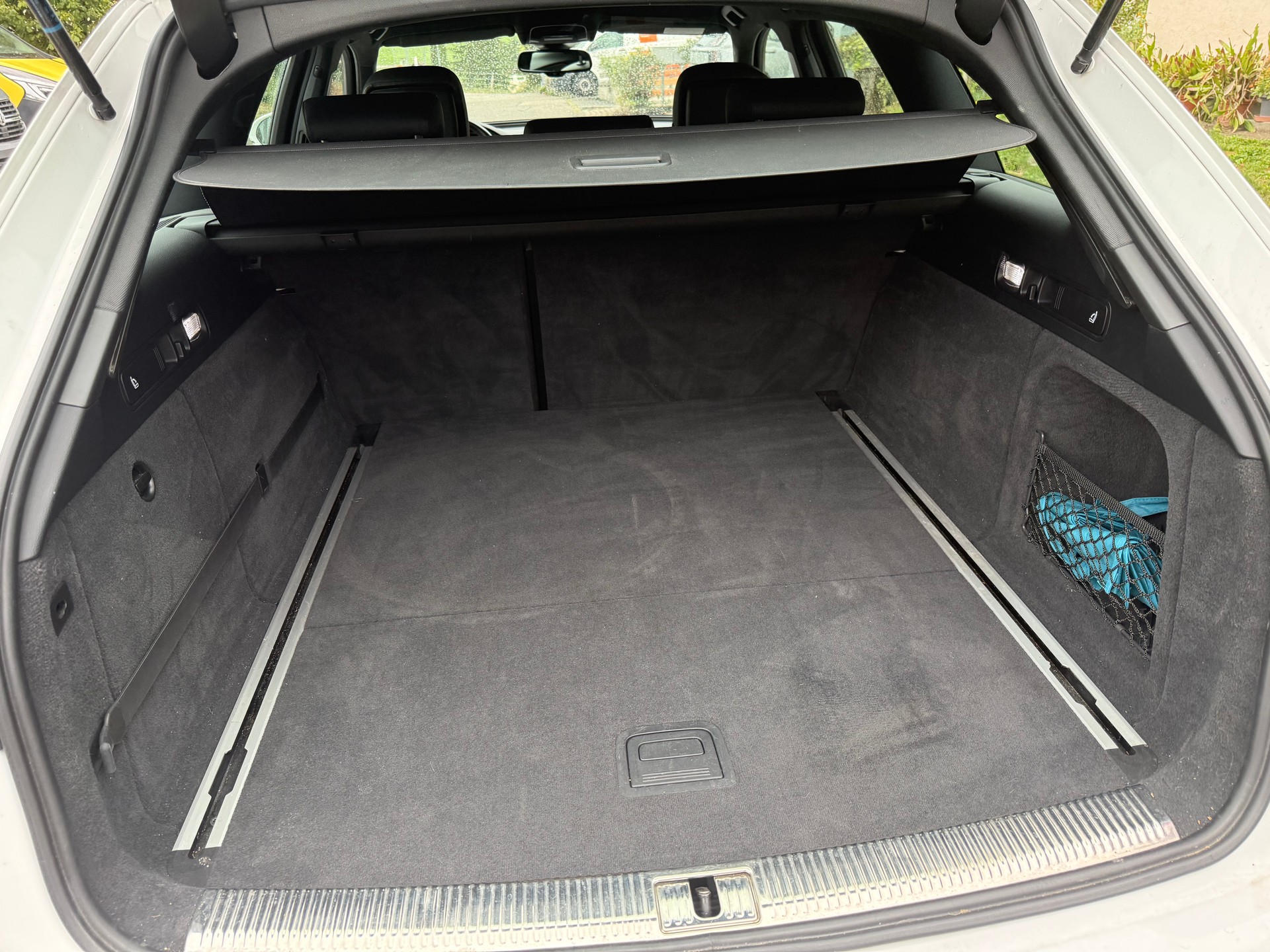 AUDI A6 Avant 3.0 TDI V6 quattro S-tronic-image-4