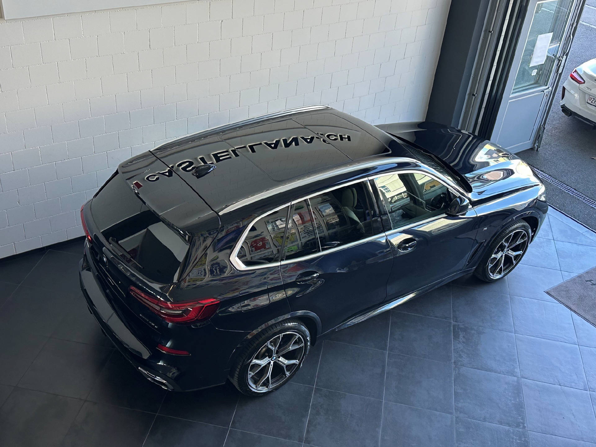 BMW X5 45e xDrive SAG-image-4
