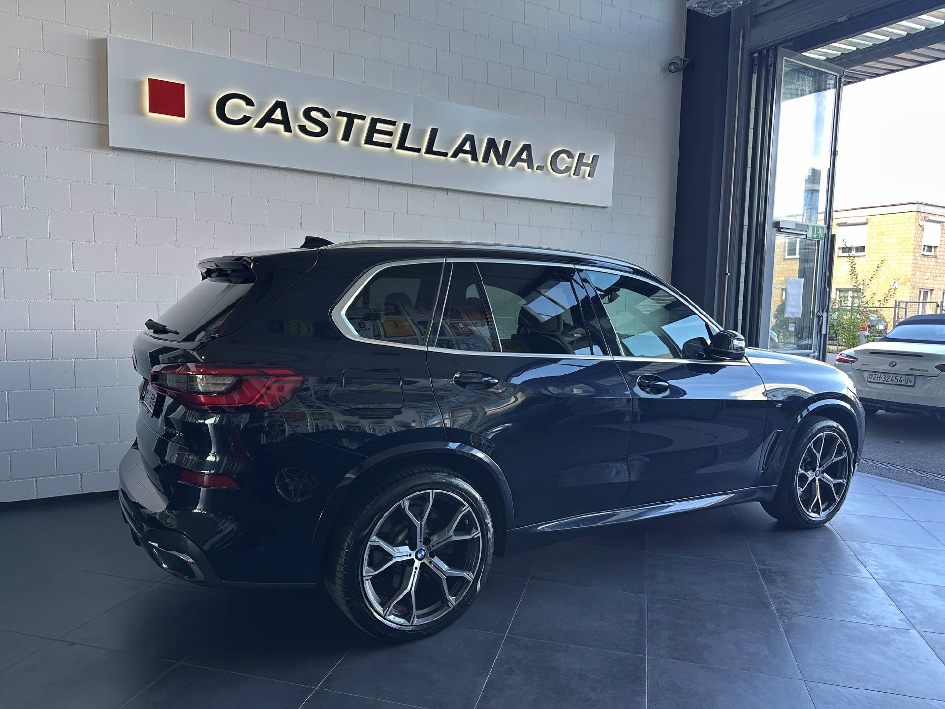 BMW X5 45e xDrive SAG-image-1
