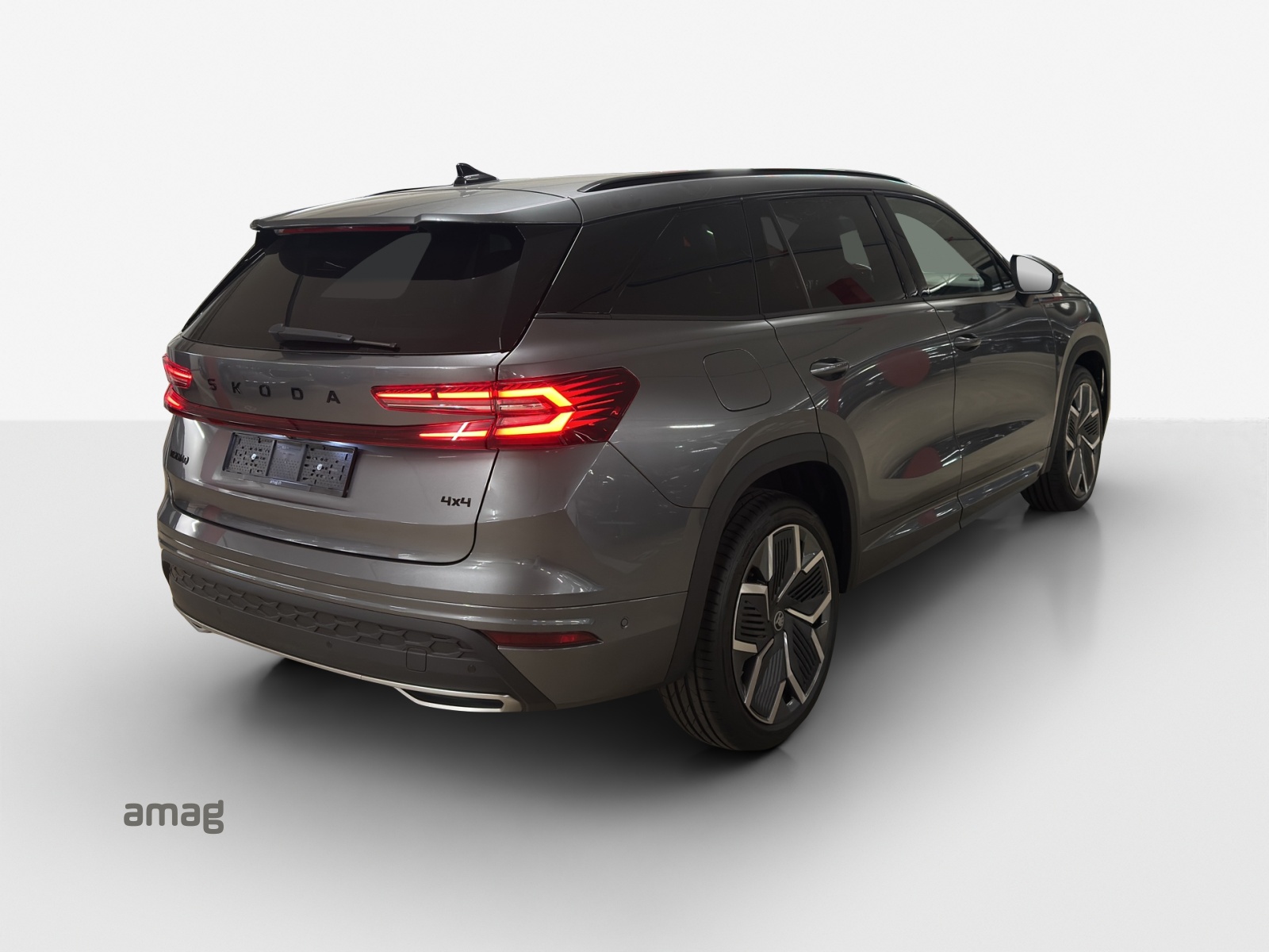 SKODA Kodiaq 2.0 TSI Sportline 4x4-image-4
