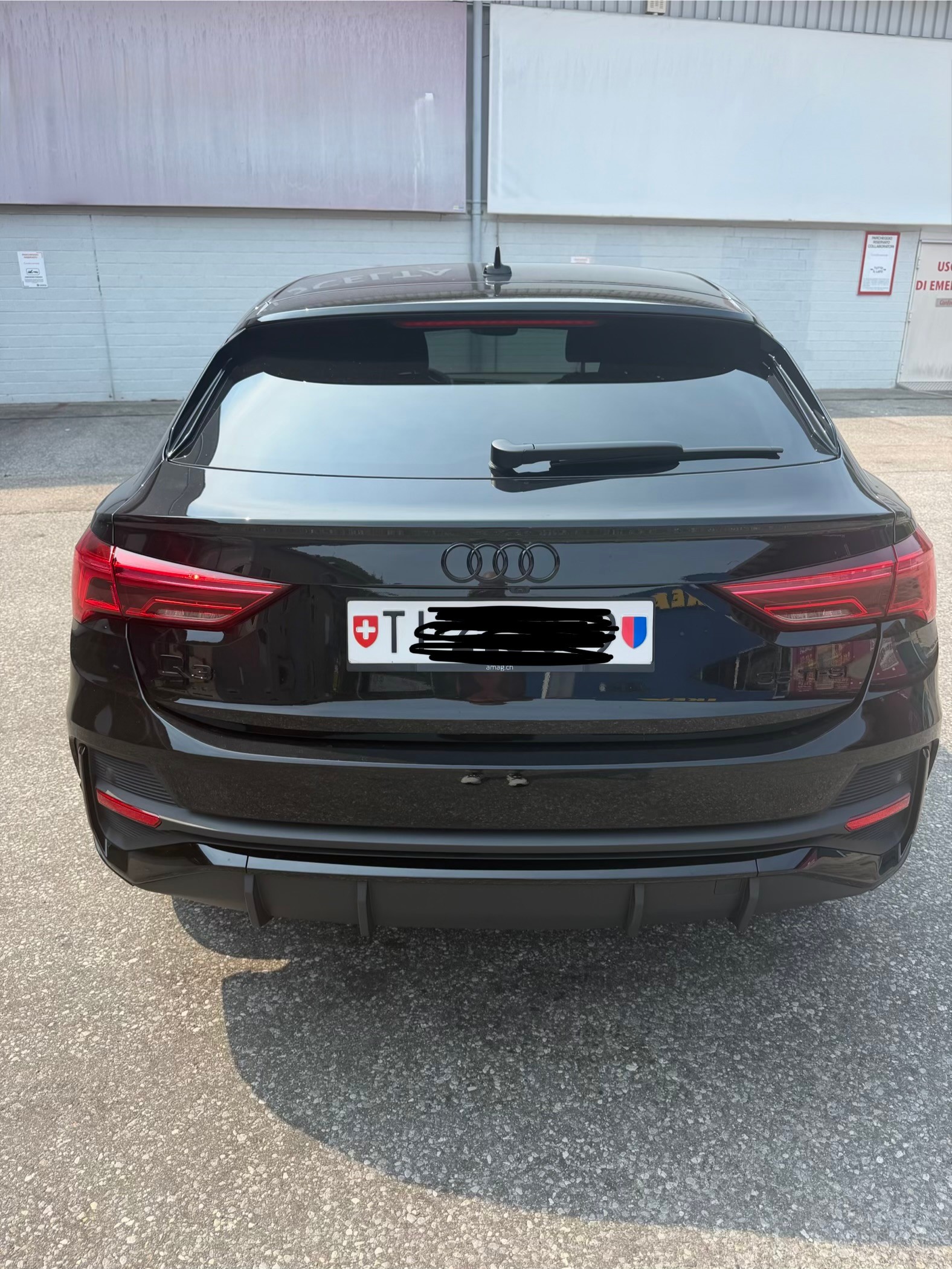 AUDI 1.5 35 TFSI S line S-Tronic-image-1