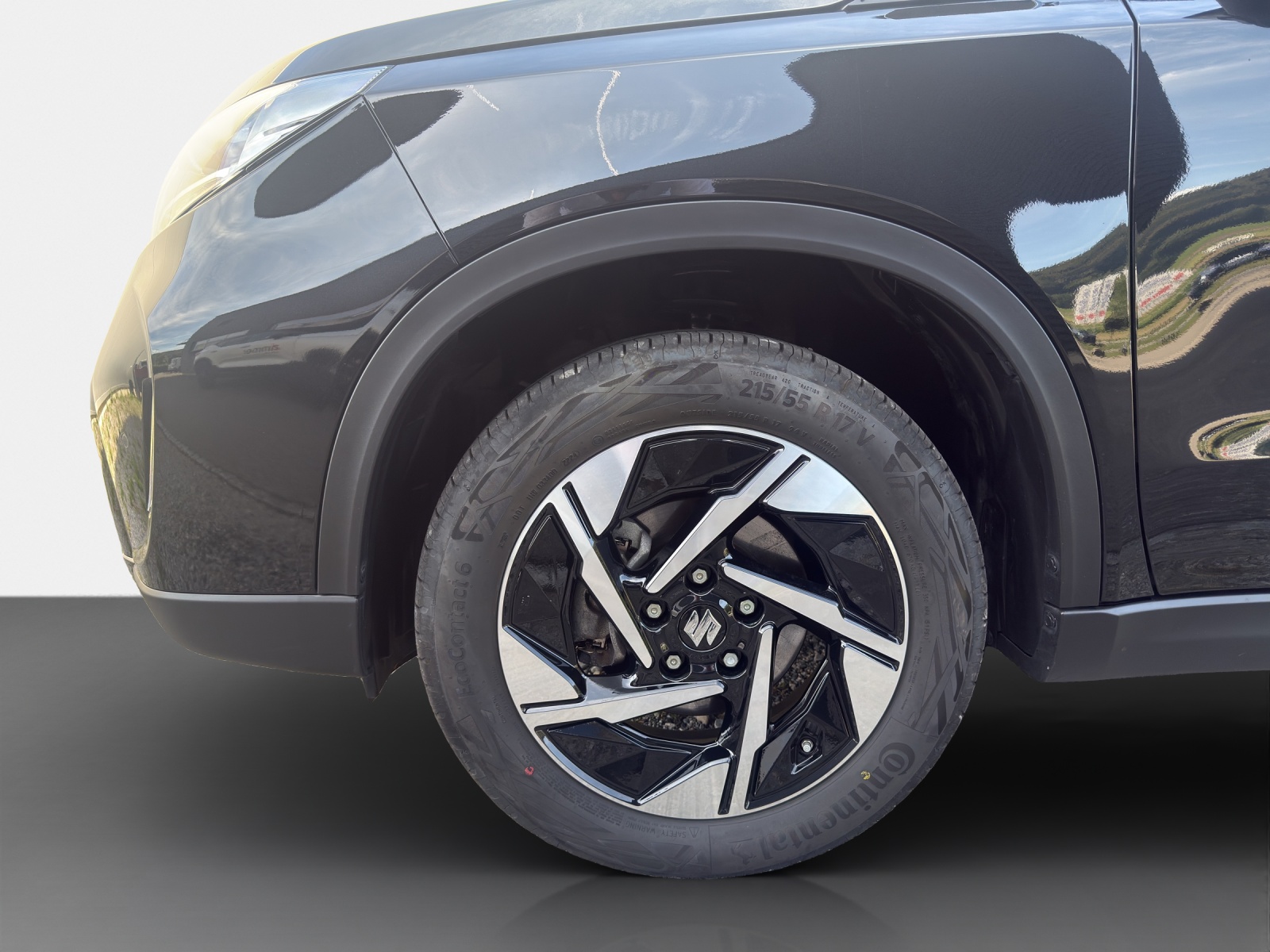 SUZUKI Vitara 1.5/102 Piz Sulai Top Hybrid 4x4-image-8