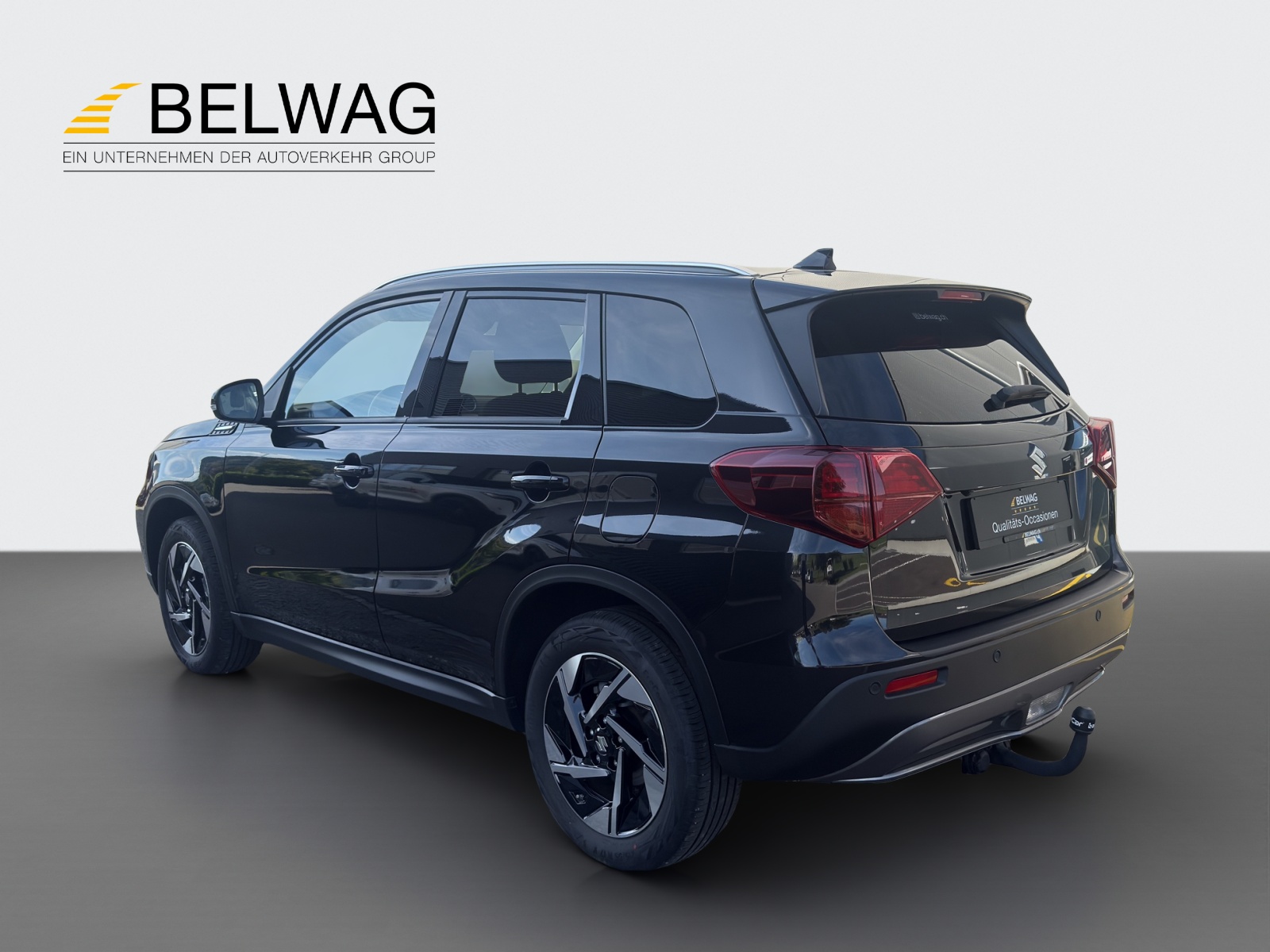 SUZUKI Vitara 1.5/102 Piz Sulai Top Hybrid 4x4-image-3