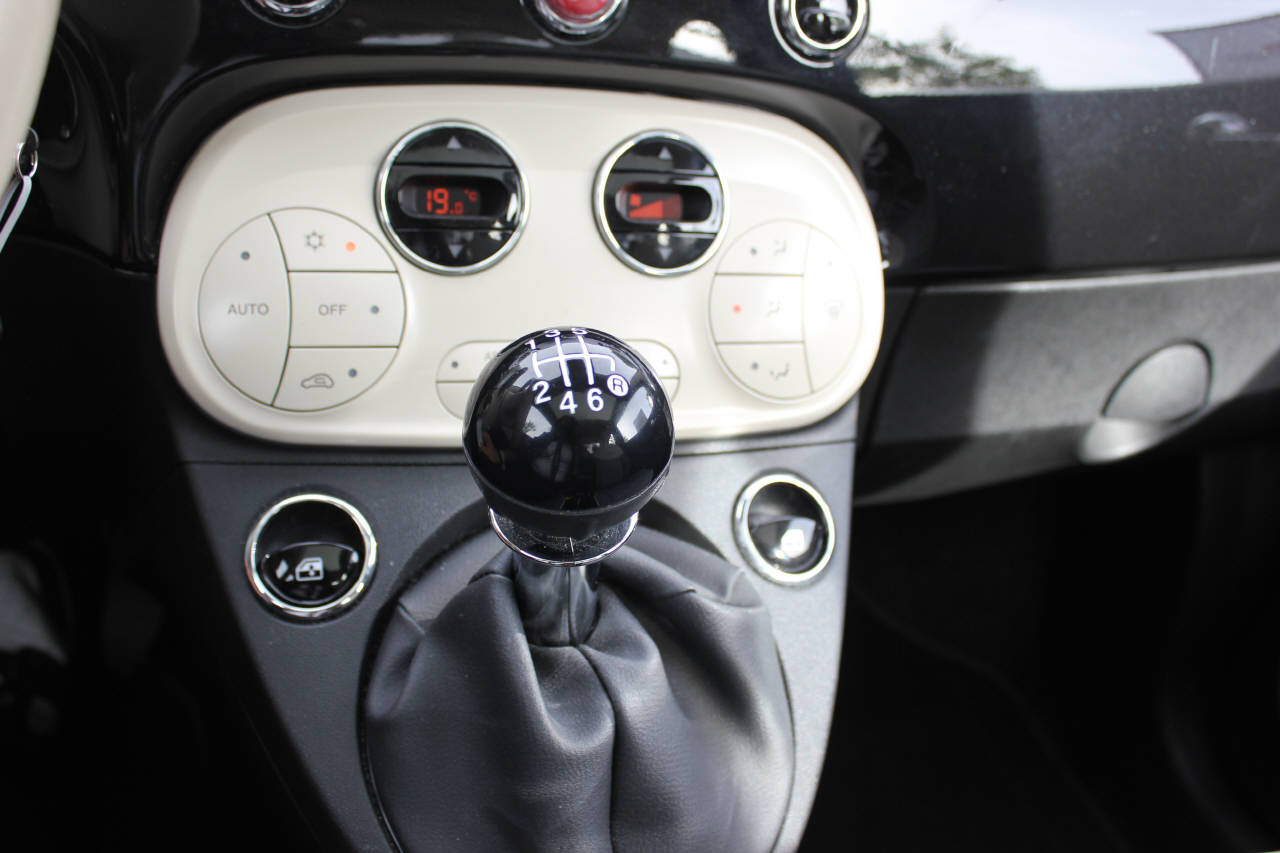 FIAT 500 0.9 T TwinAir 105 Lounge-image-12