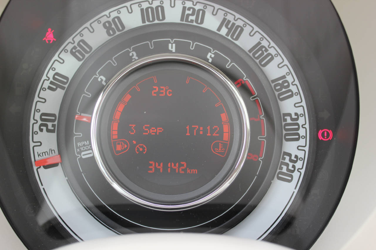 FIAT 500 0.9 T TwinAir 105 Lounge-image-6