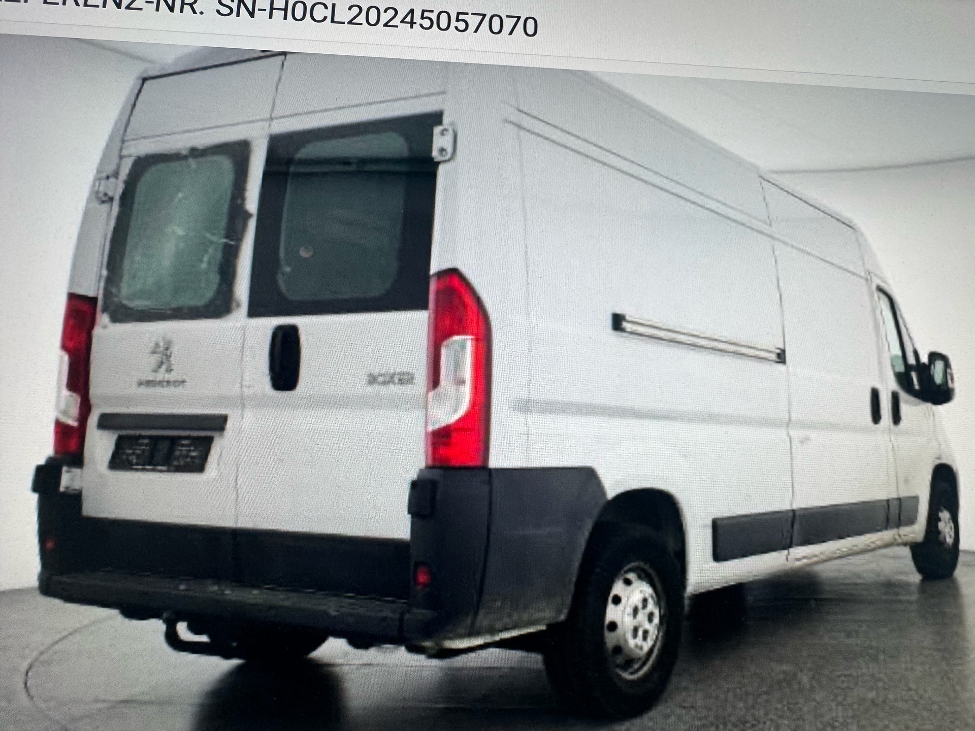 PEUGEOT Boxer 2.2 HDI 333 L3H2-image-1