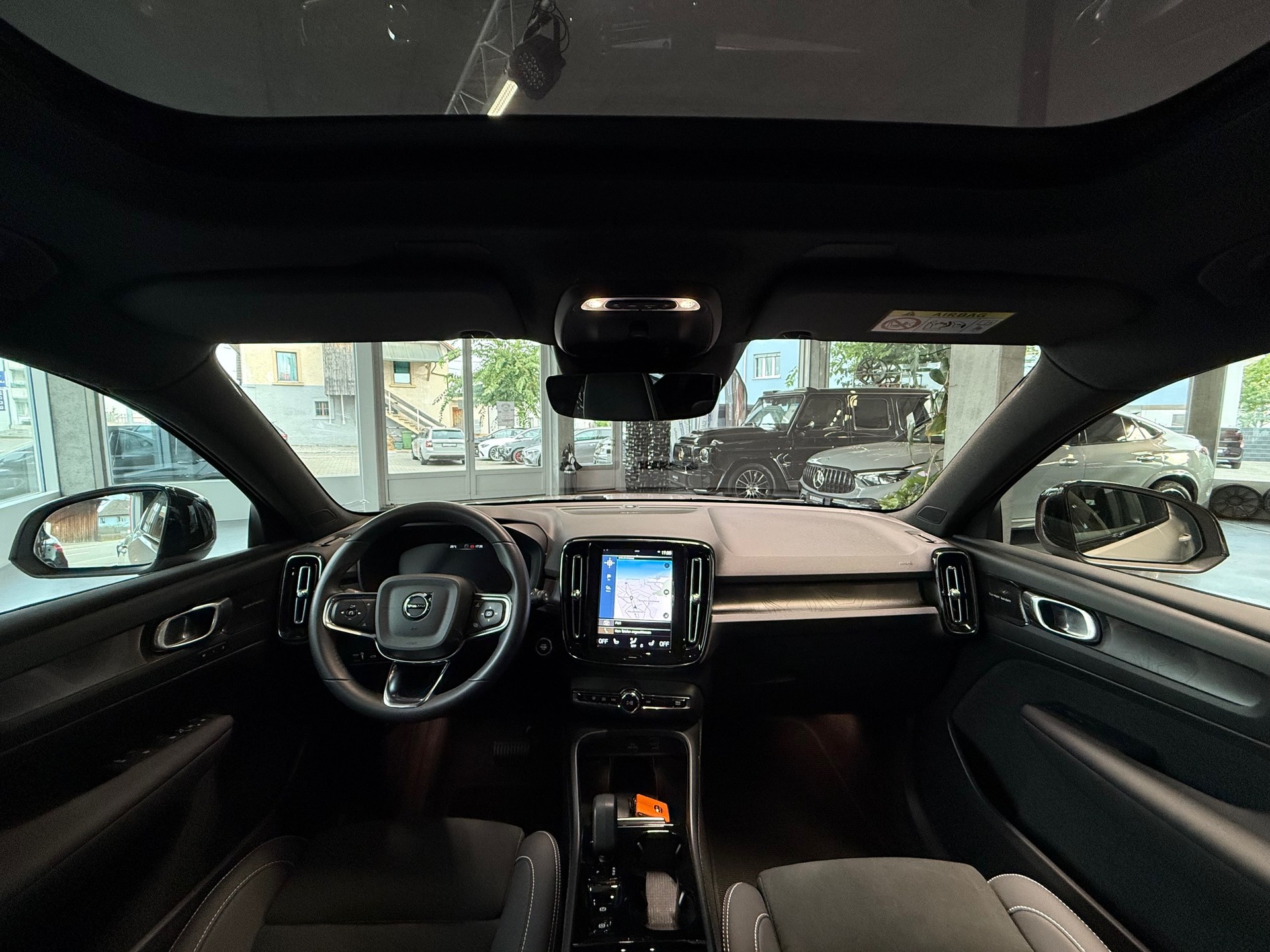 VOLVO XC40 T4 PHEV Ultimate Bright DCT-image-15