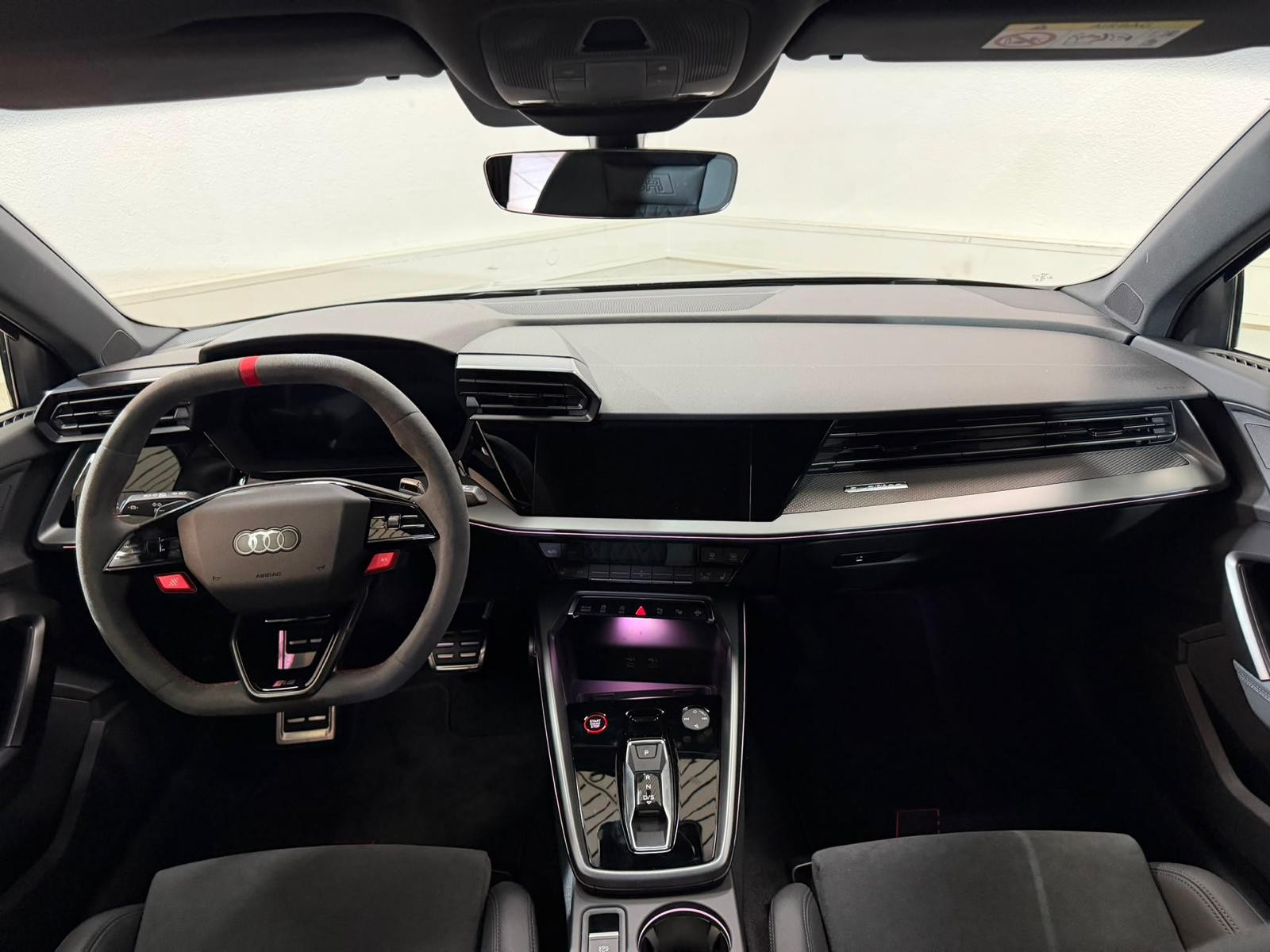 AUDI RS3 Sportback 2.5 TSI quattro S-tronic-image-8