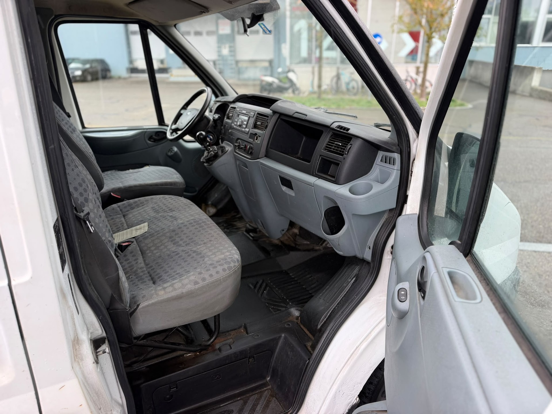 FORD Lang 280S TDCI-image-8