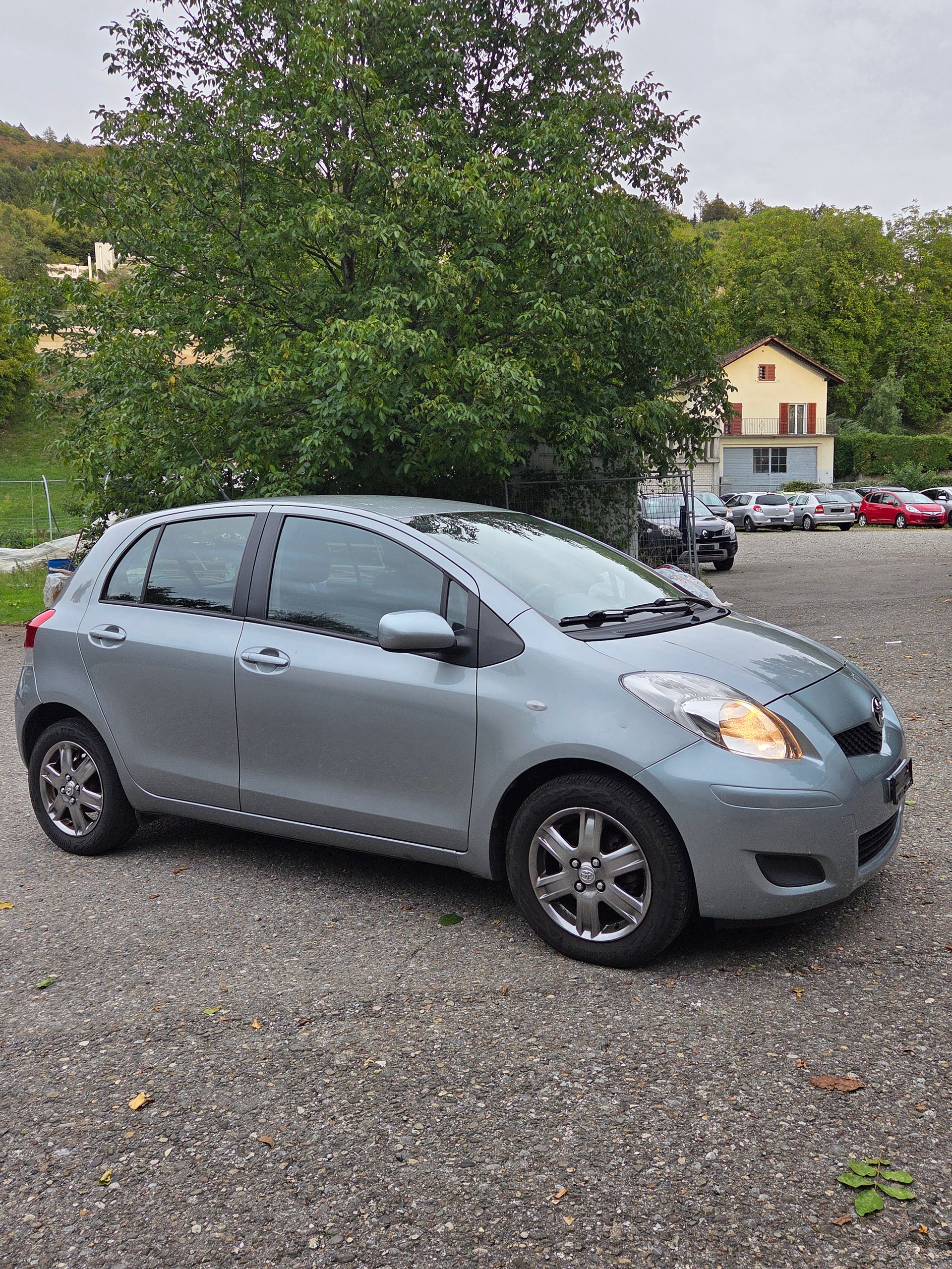 TOYOTA Yaris 1.33 Linea Luna-image-1