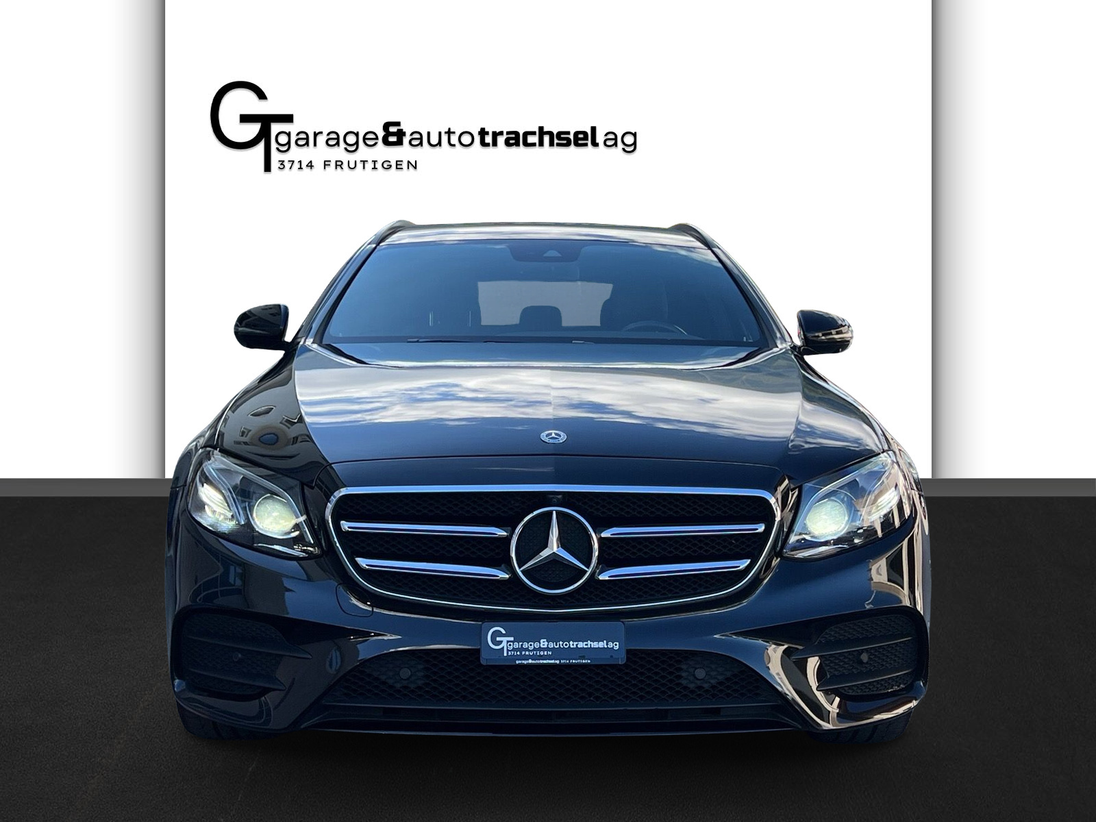 MERCEDES-BENZ E 220 d Swiss Star AMG Line 4Matic 9G-Tronic-image-7