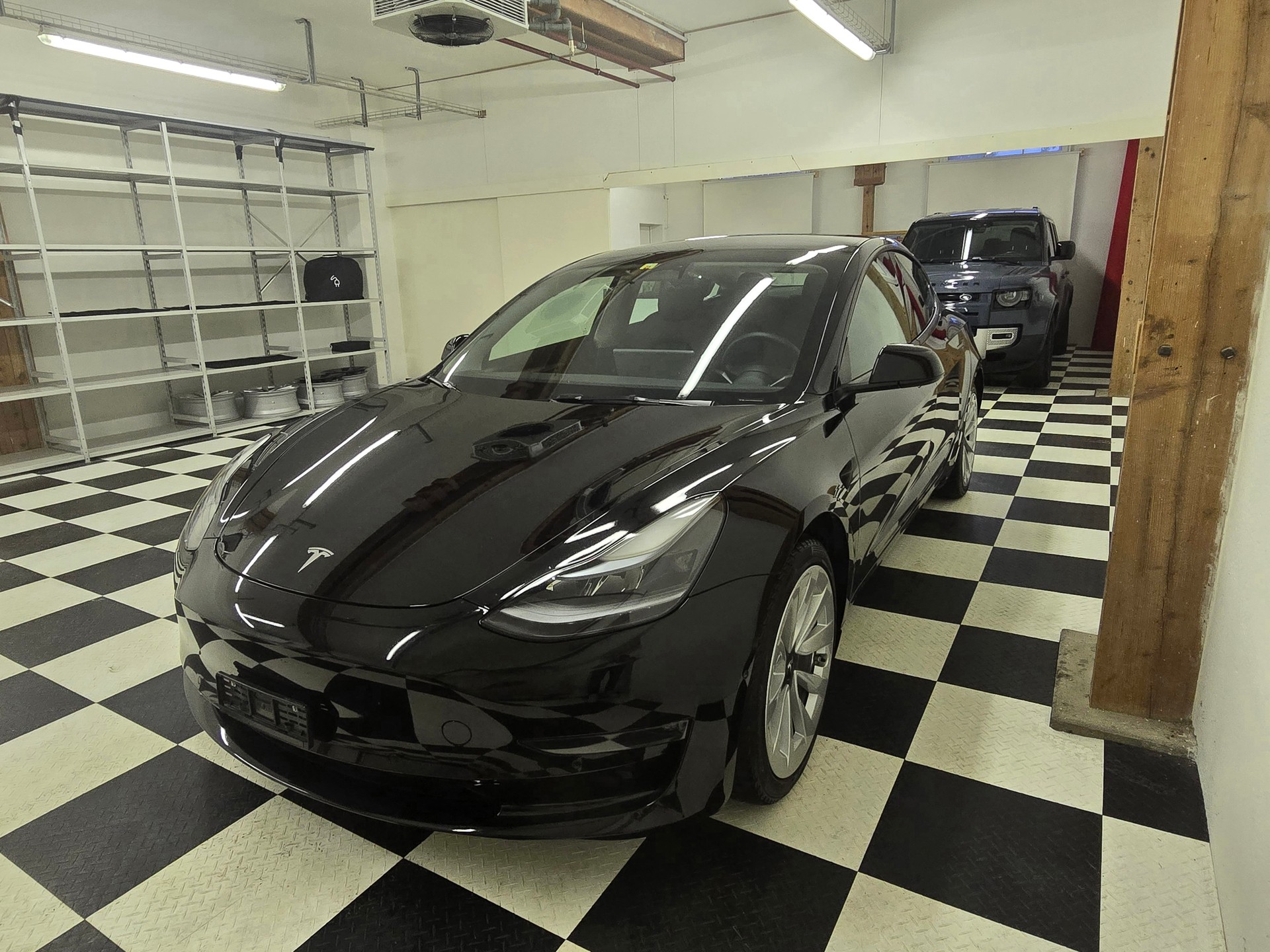 TESLA Model 3 Long Range Dual Motor AWD-image-1