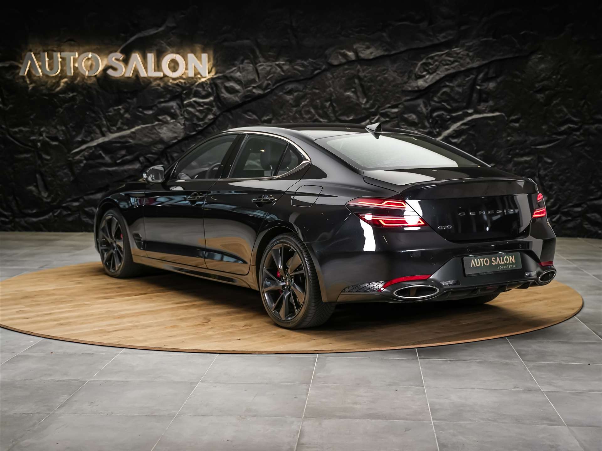 GENESIS G70 2.0 TGDI Sport AT8 AWD *ALL BLACK*Werksgarantie*Lenkradheizung*Sitzbelüftung*Head-Up*-image-2