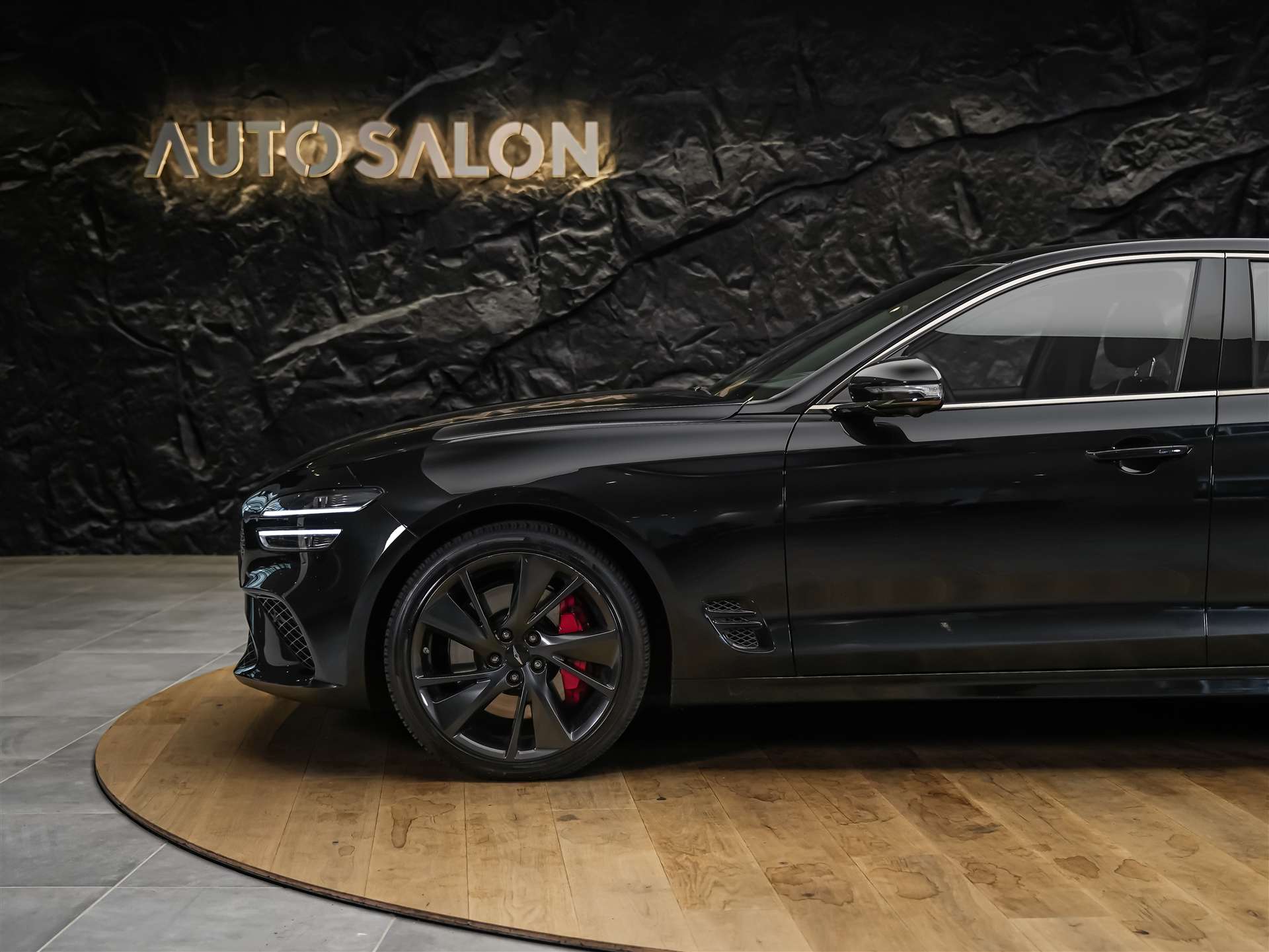 GENESIS G70 2.0 TGDI Sport AT8 AWD *ALL BLACK*Werksgarantie*Lenkradheizung*Sitzbelüftung*Head-Up*-image-15