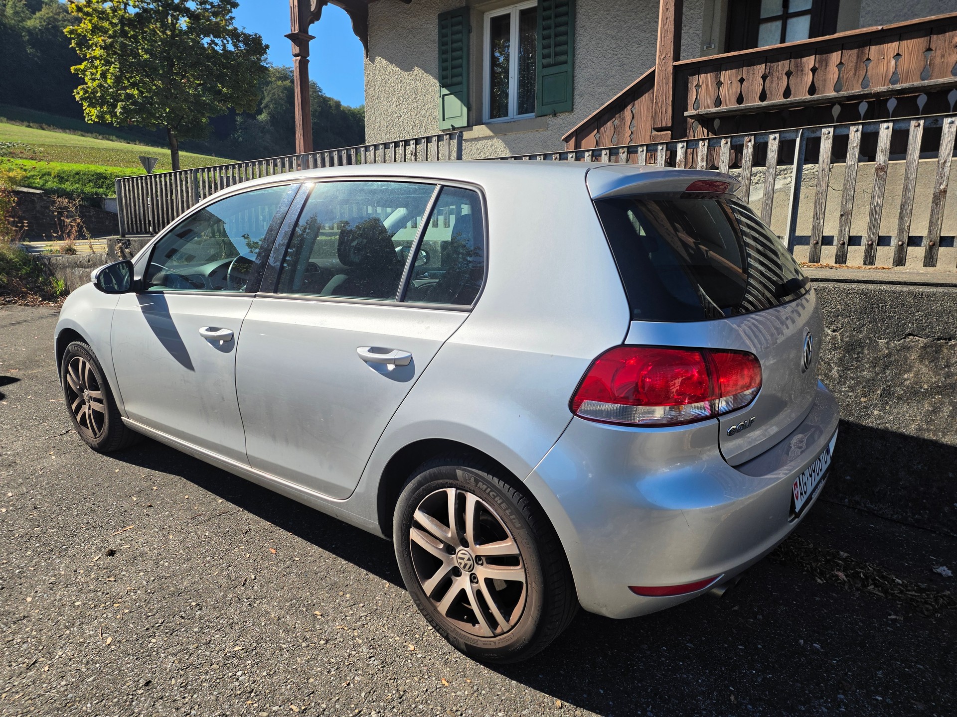 VW Golf 1.4 TSI Trendline-image-1