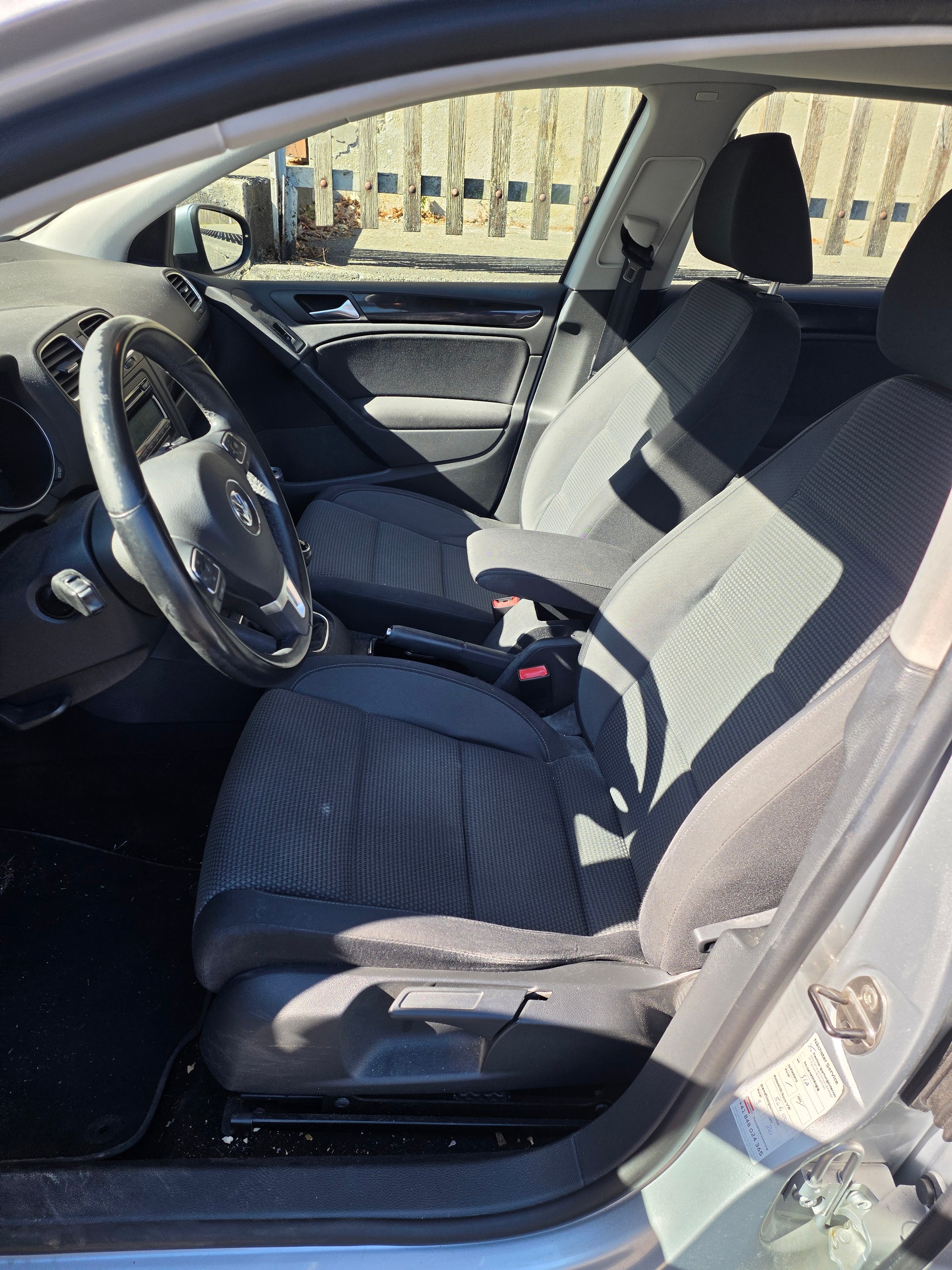 VW Golf 1.4 TSI Trendline-image-2