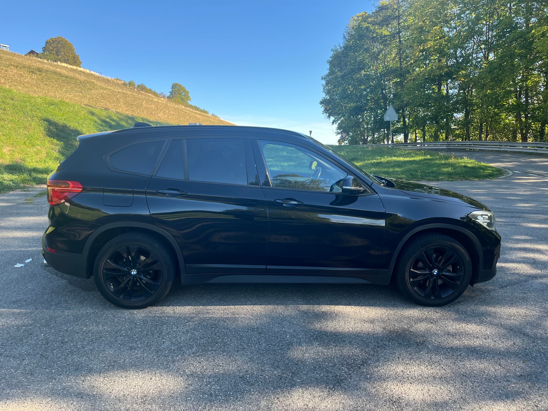 BMW X1 sDrive 18d Sport Line Steptronic-image-7