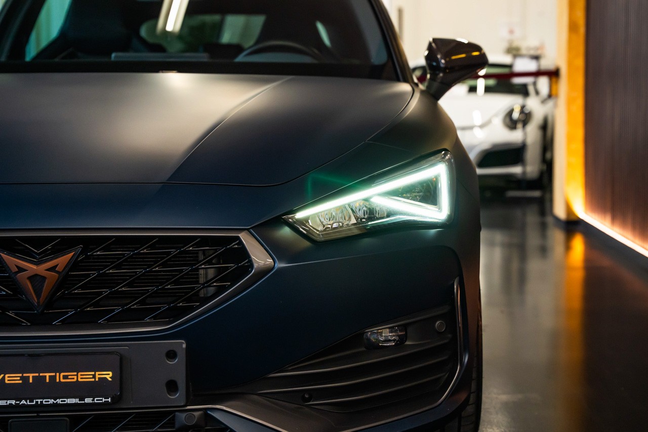 CUPRA LEON ST 2.0 TSI VZ CUP DSG 4Drive-image-8
