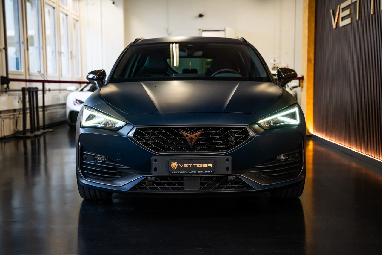 CUPRA LEON ST 2.0 TSI VZ CUP DSG 4Drive-image-1