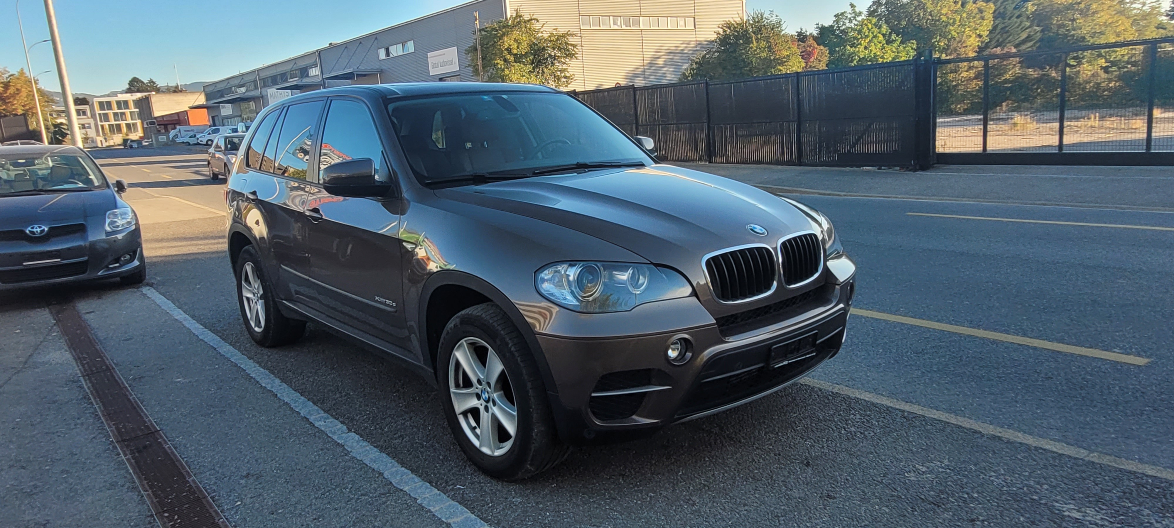 Car photo