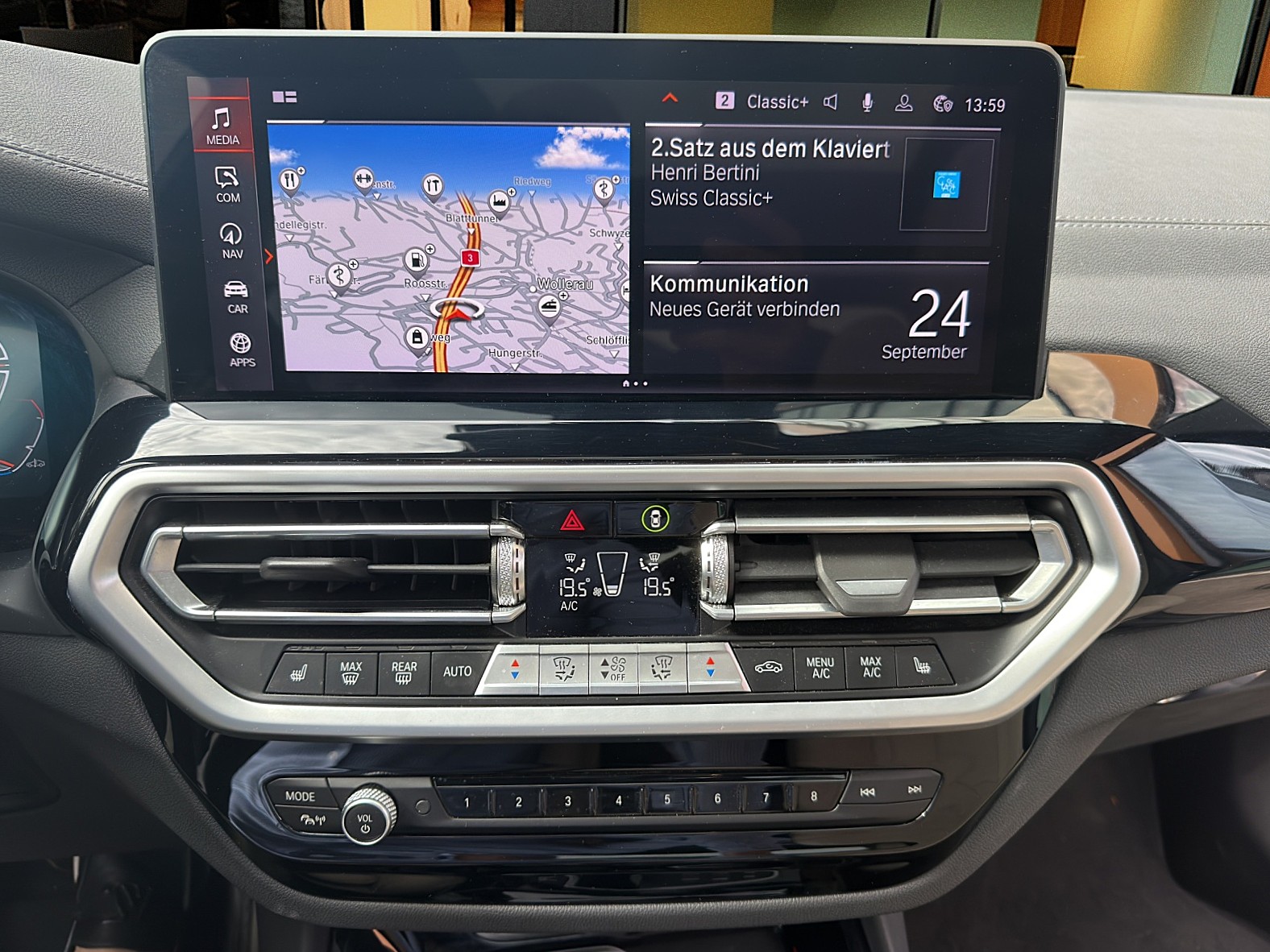 BMW X3 M40i M Sport / CH Fahrzeug mit Gratis Service-image-11
