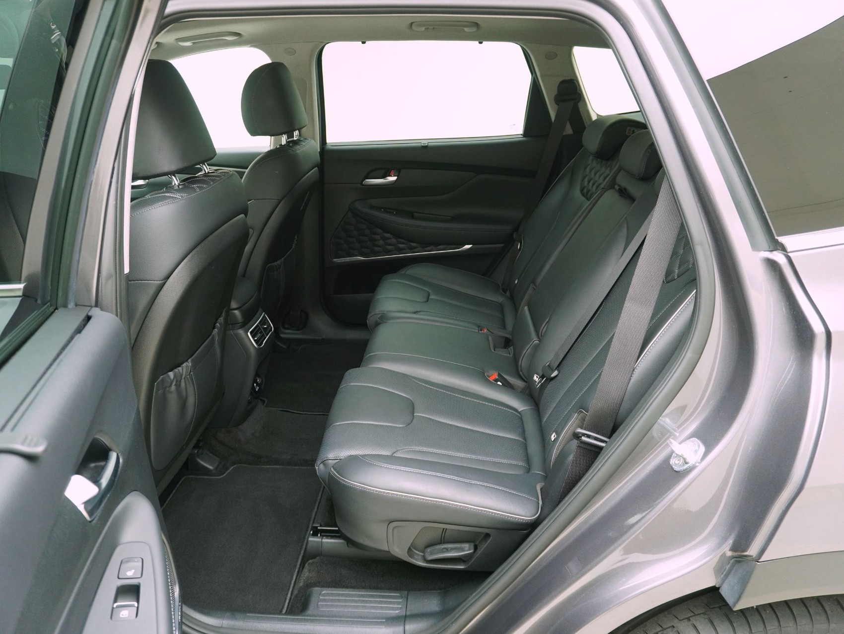 HYUNDAI Santa Fe 1.6 T-GDi PHEV Premium-image-11