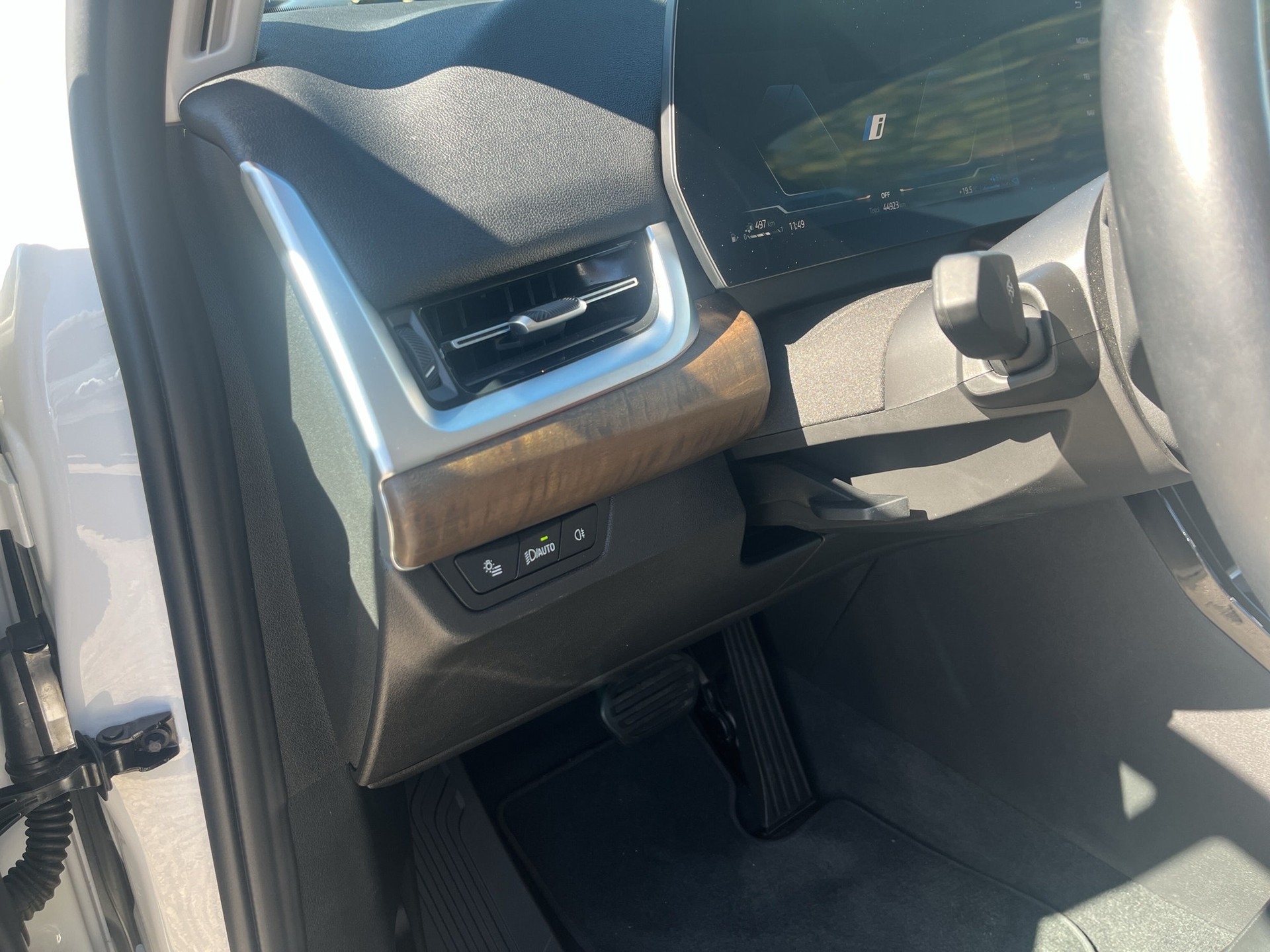 BMW 225e xDrive Active Tourer Luxury Line-image-19