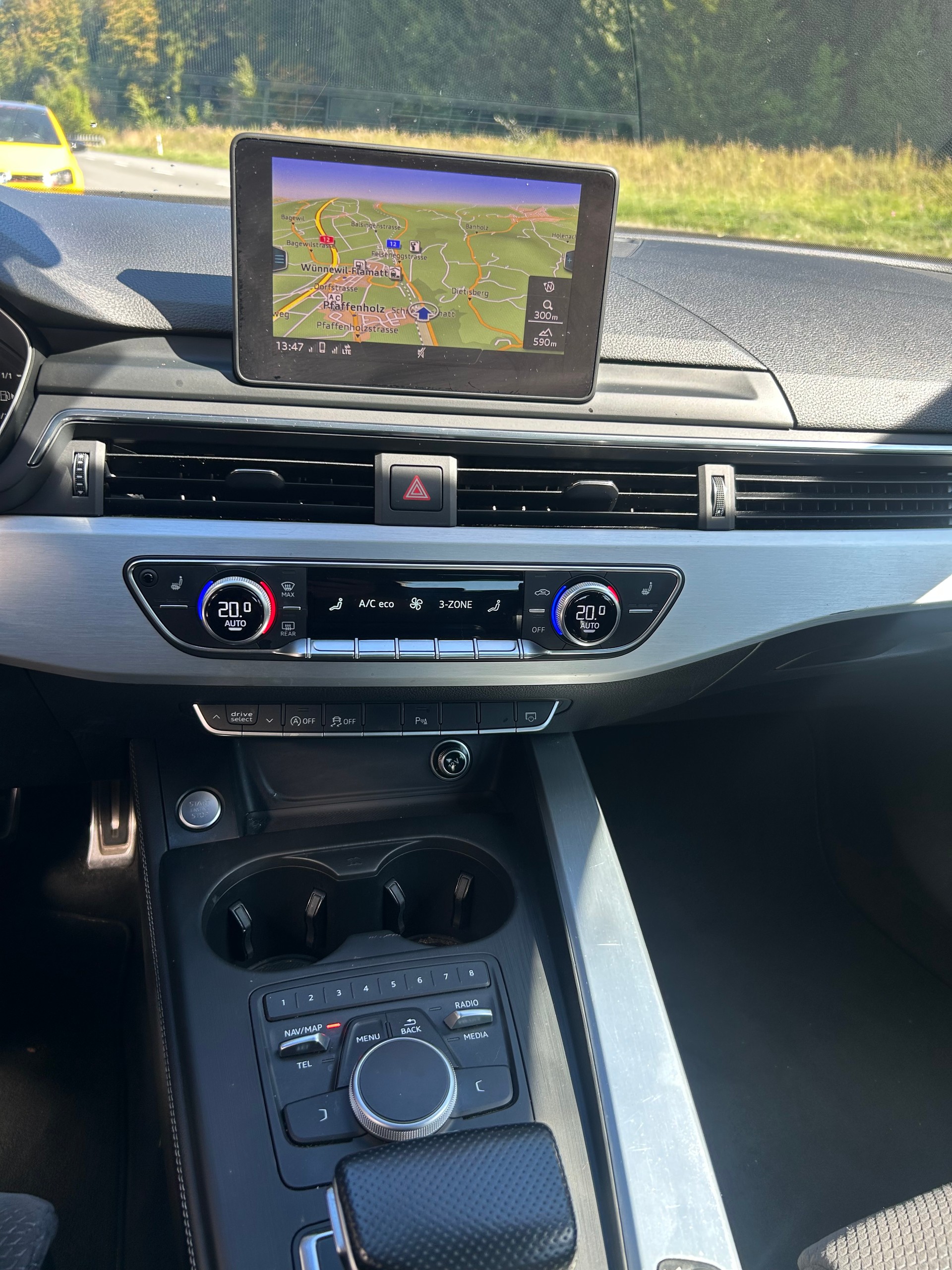 AUDI A5 Sportback 2.0 TFSI Design S-tronic-image-11