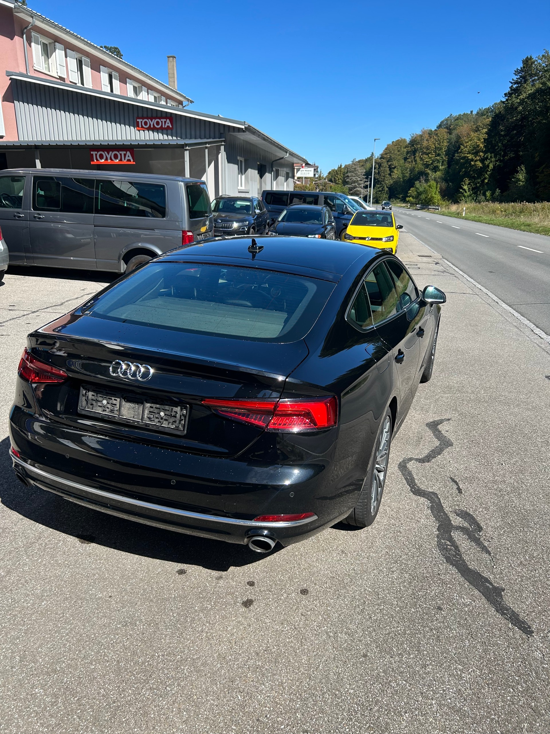AUDI A5 Sportback 2.0 TFSI Design S-tronic-image-5