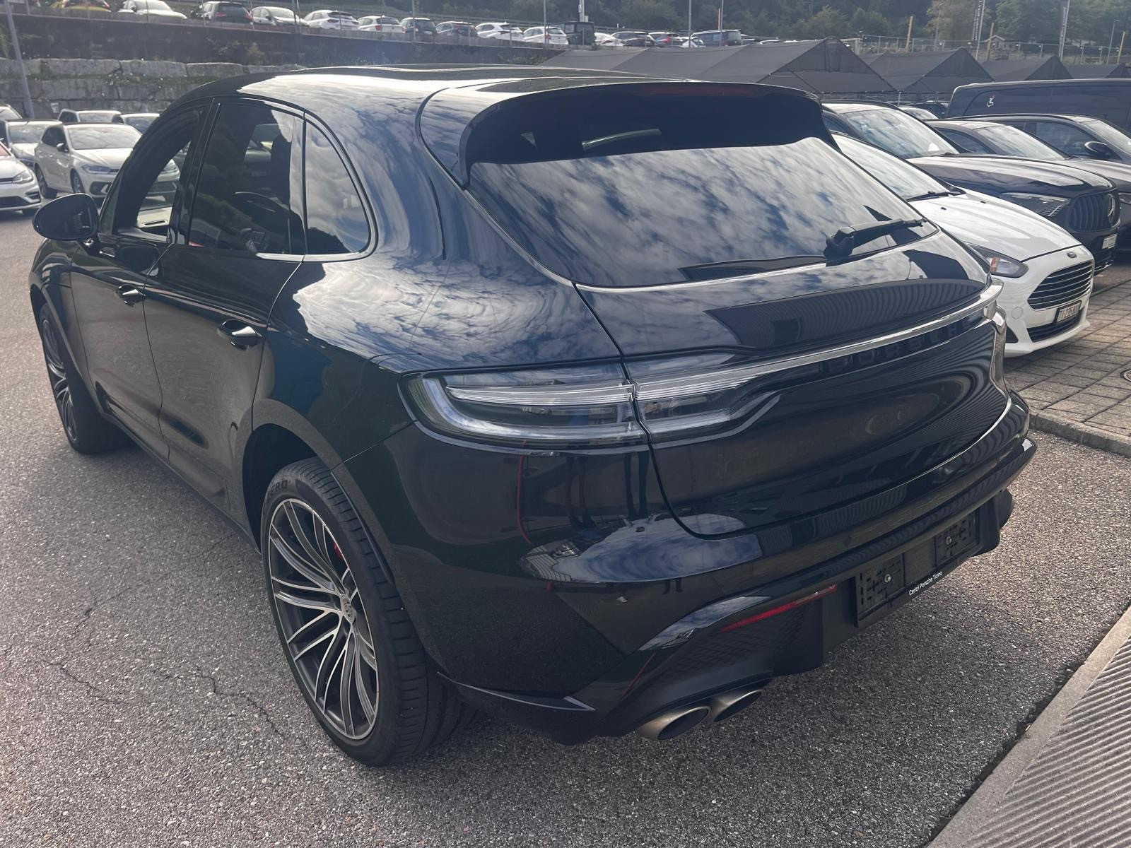 PORSCHE Macan S PDK-image-1