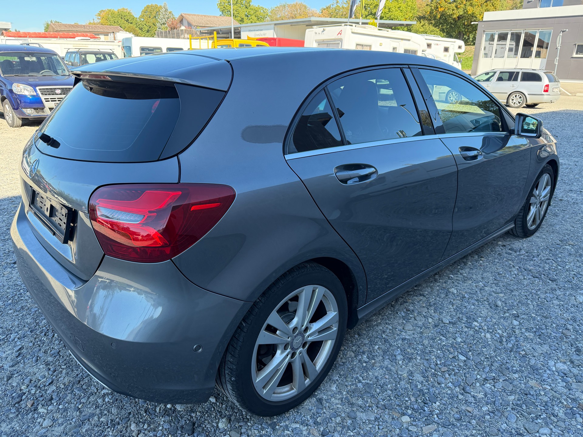 MERCEDES-BENZ A 180 Night Star 7G-DCT-image-2