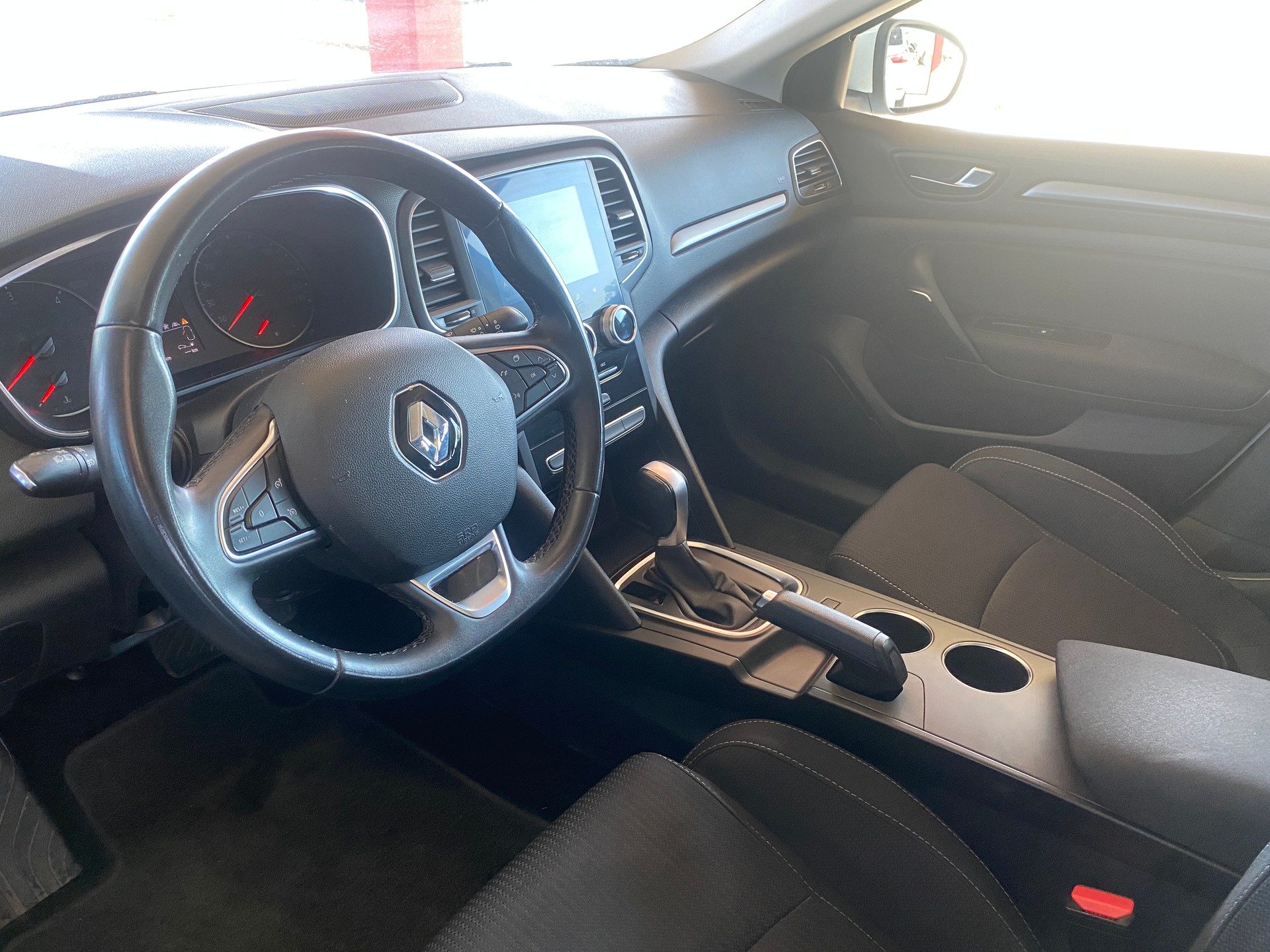 RENAULT Mégane Grandtour 1.5 dCi Business EDC-image-4