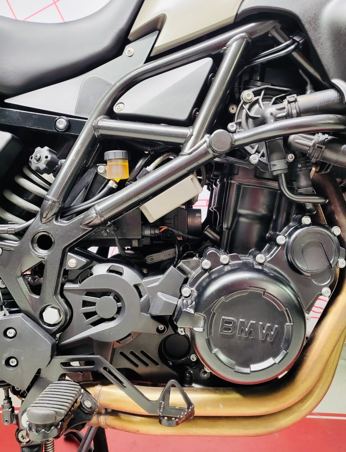 BMW F 700 GS ABS-image-8