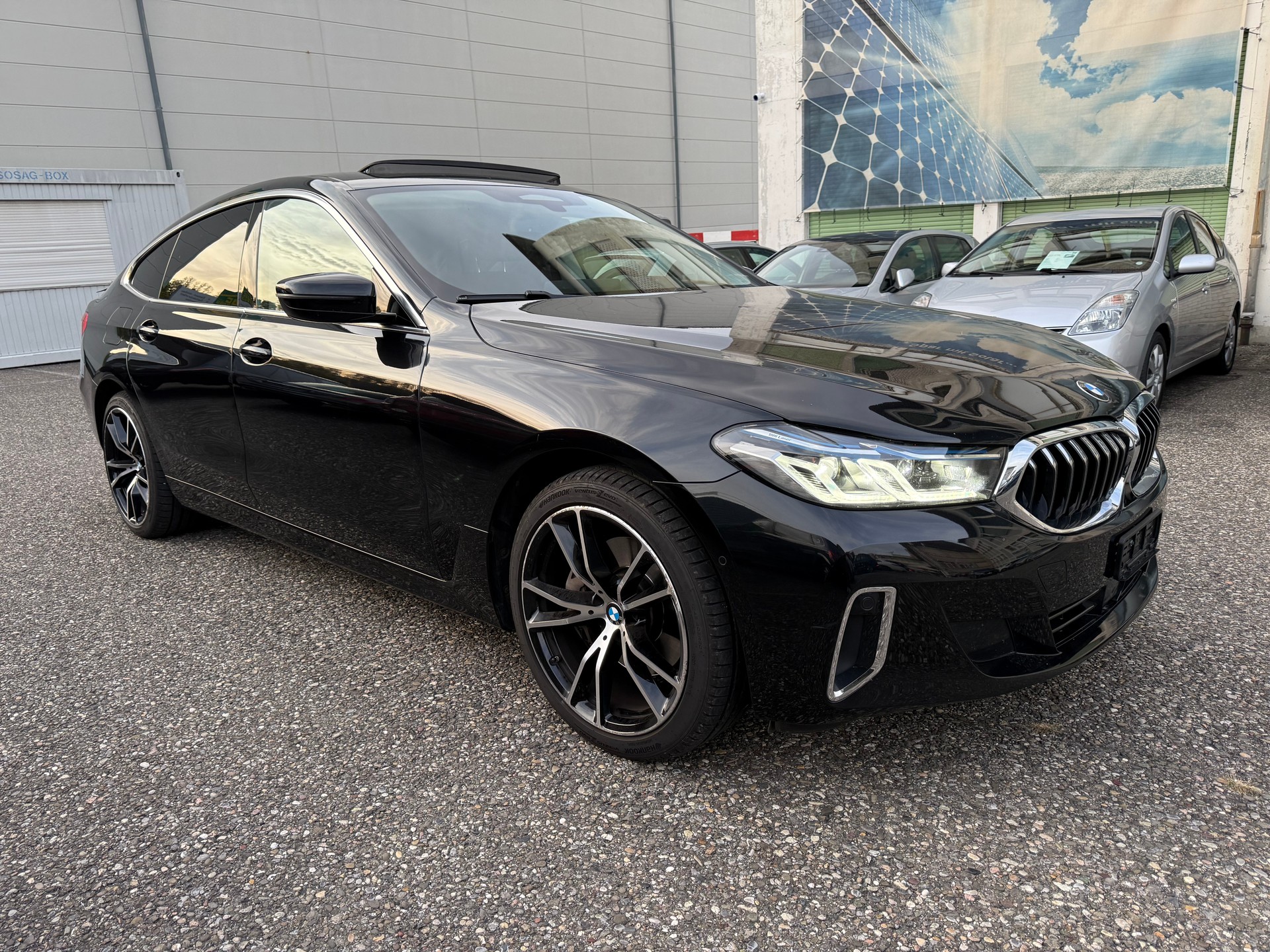 BMW 630d GT xDrive 48V Luxury Line Steptronic-image-17