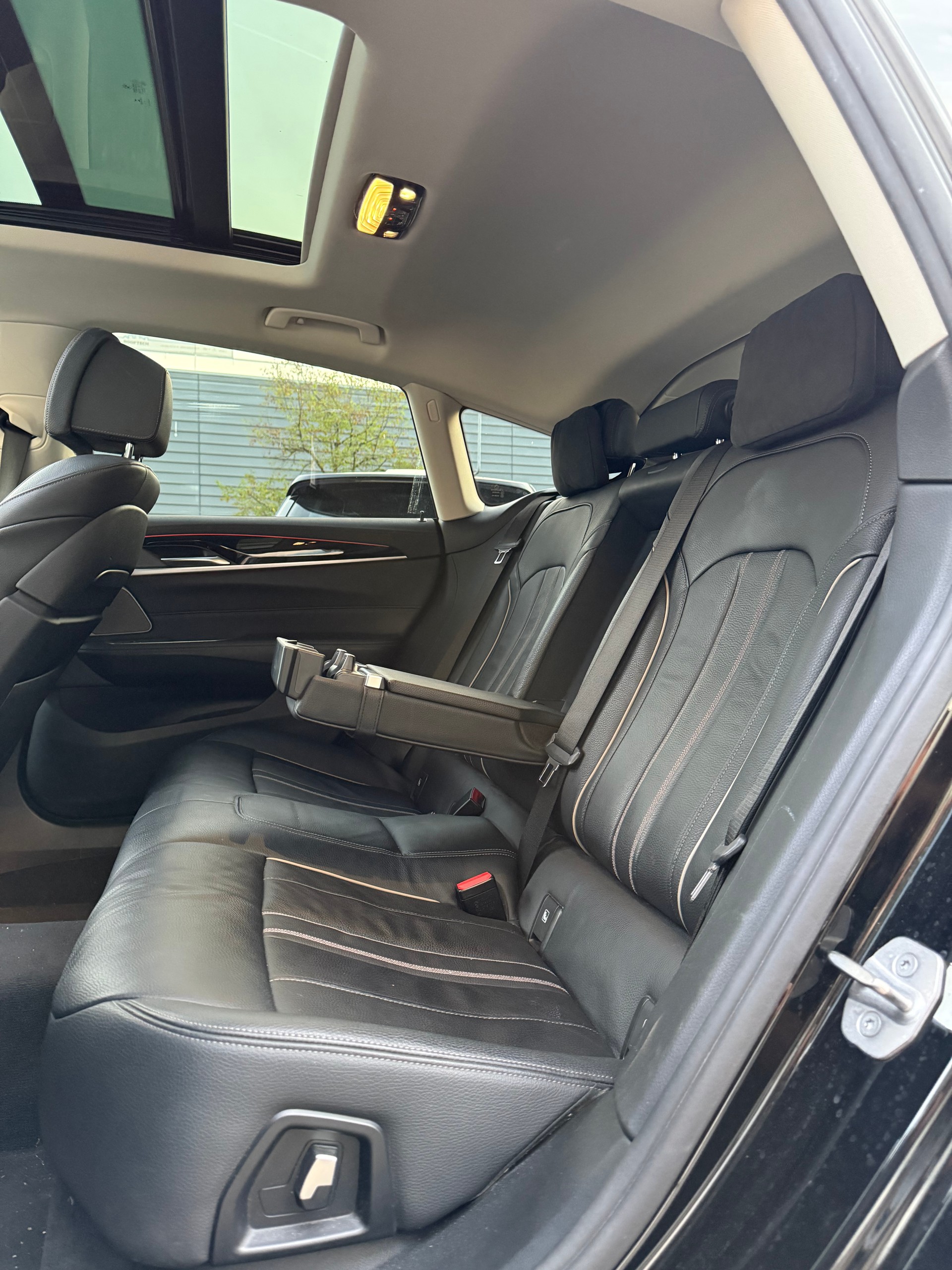 BMW 630d GT xDrive 48V Luxury Line Steptronic-image-20