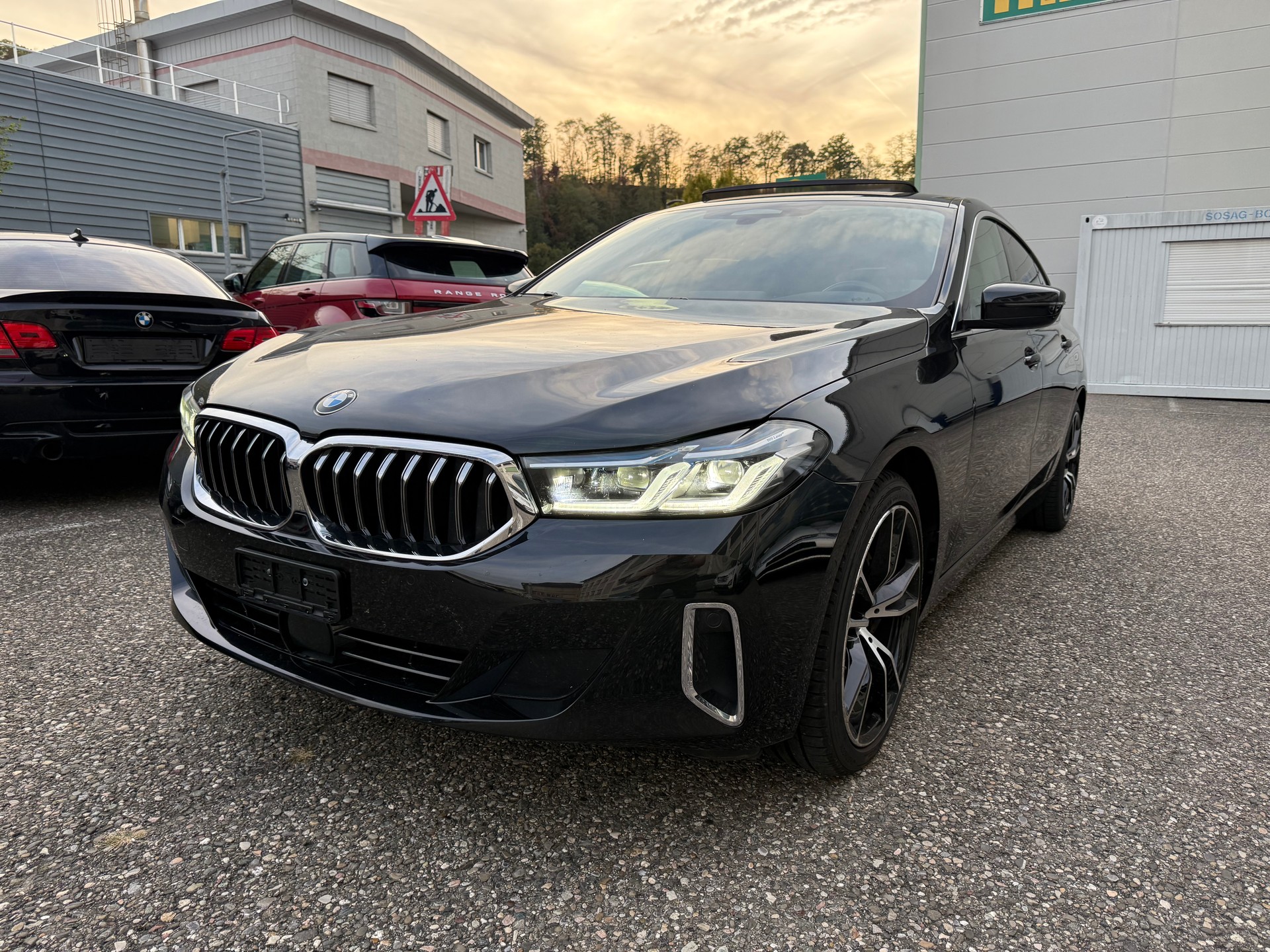 BMW 630d GT xDrive 48V Luxury Line Steptronic-image-18