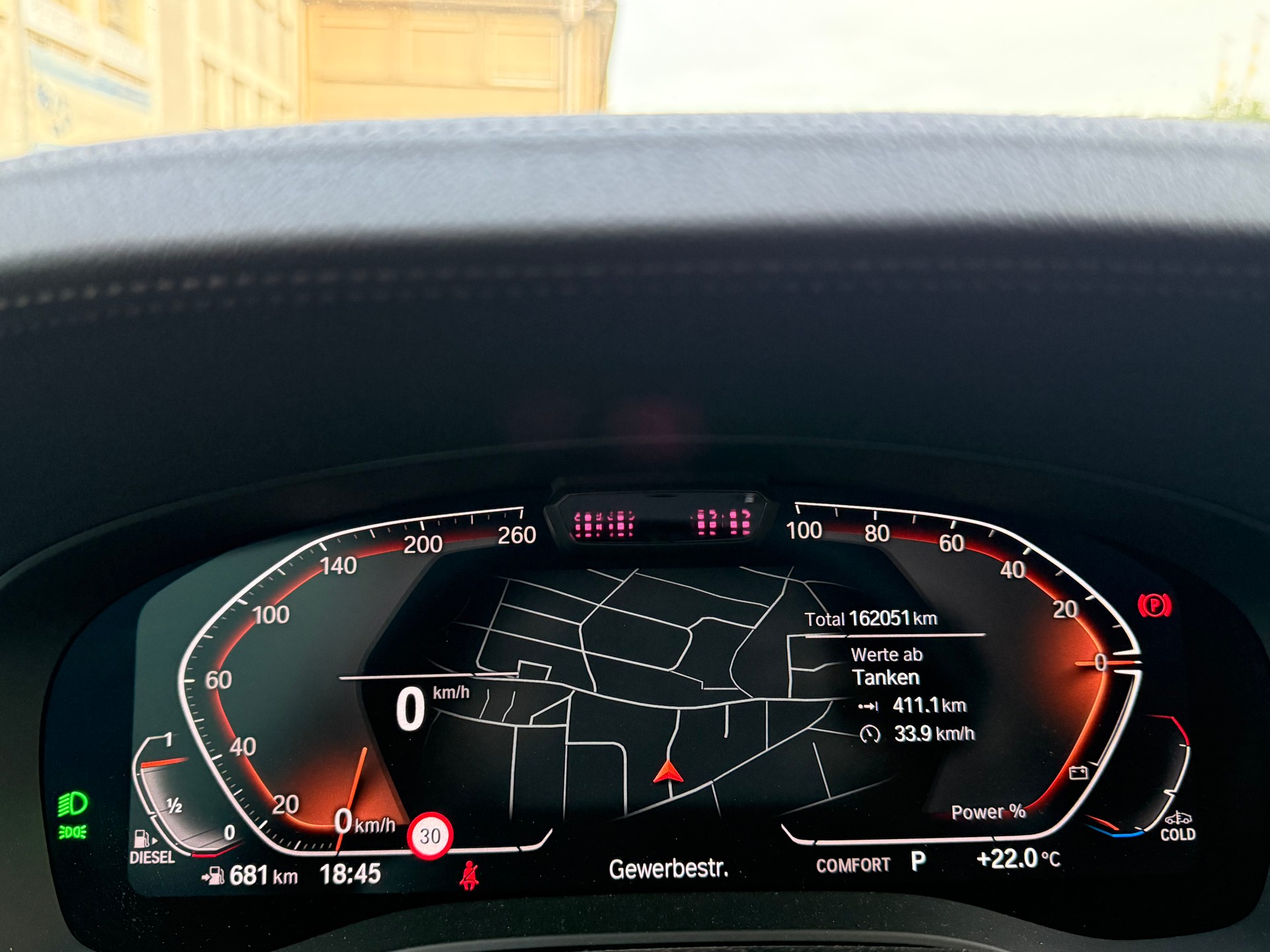 BMW 630d GT xDrive 48V Luxury Line Steptronic-image-21