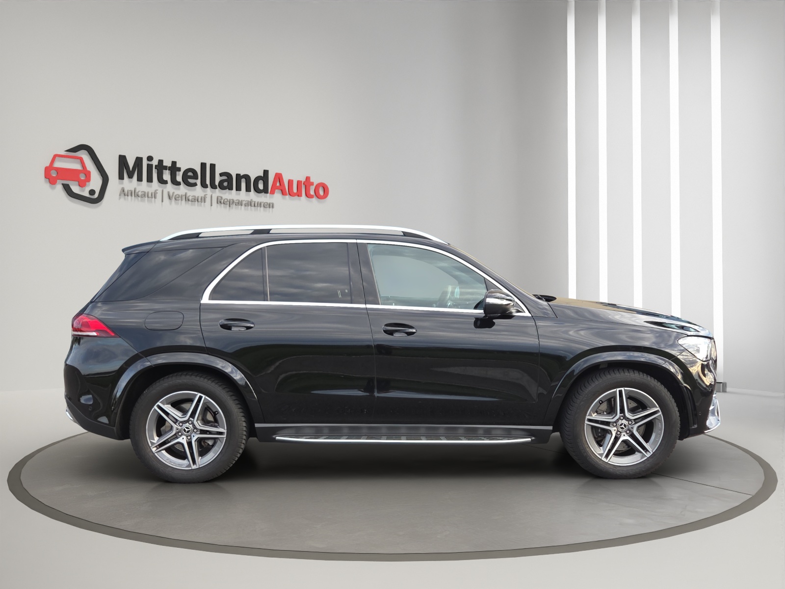 MERCEDES-BENZ GLE 300 d 4Matic AMG Line 9G-Tronic-image-3