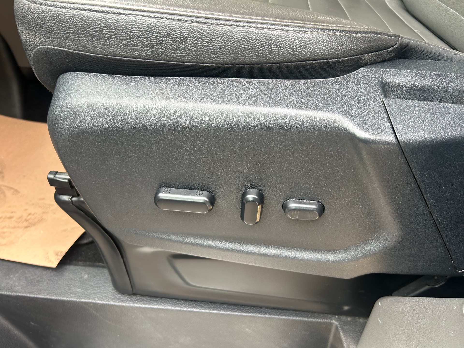 FORD Tourneo Custom 320 L1H1 Titanium X A-image-9
