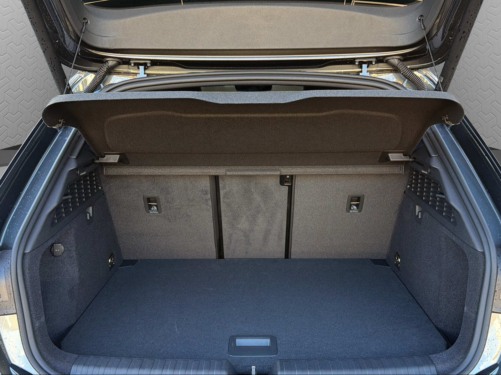 AUDI A3 Sportback TFSI 110 kW Attraction S tronic-image-13