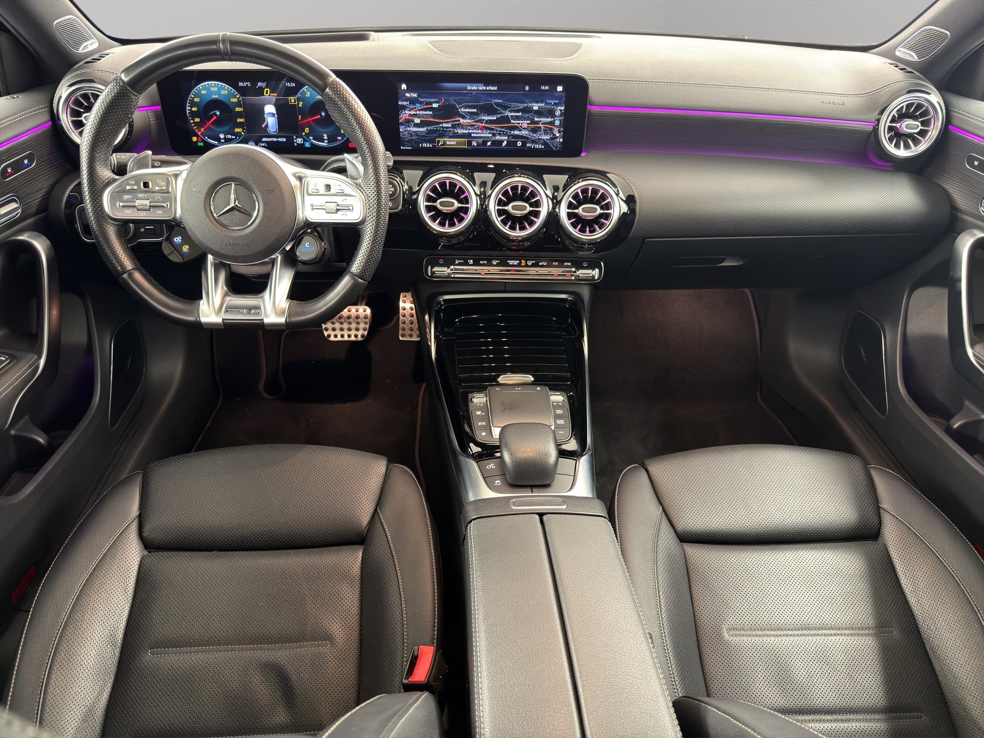 MERCEDES-BENZ A-Klasse A 35 AMG 4matic-image-9