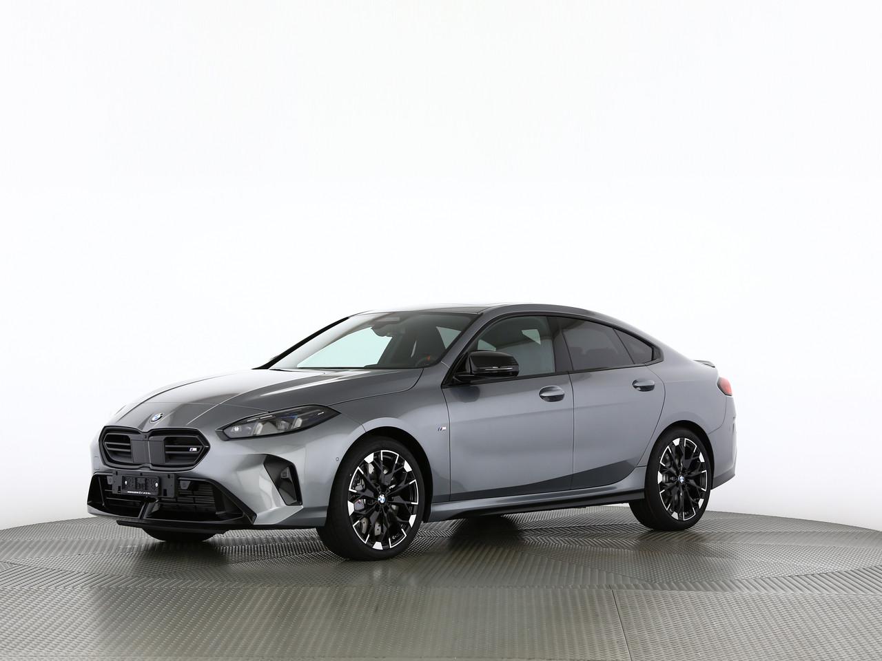 BMW M235i xDrive Gran Coupé-image-2