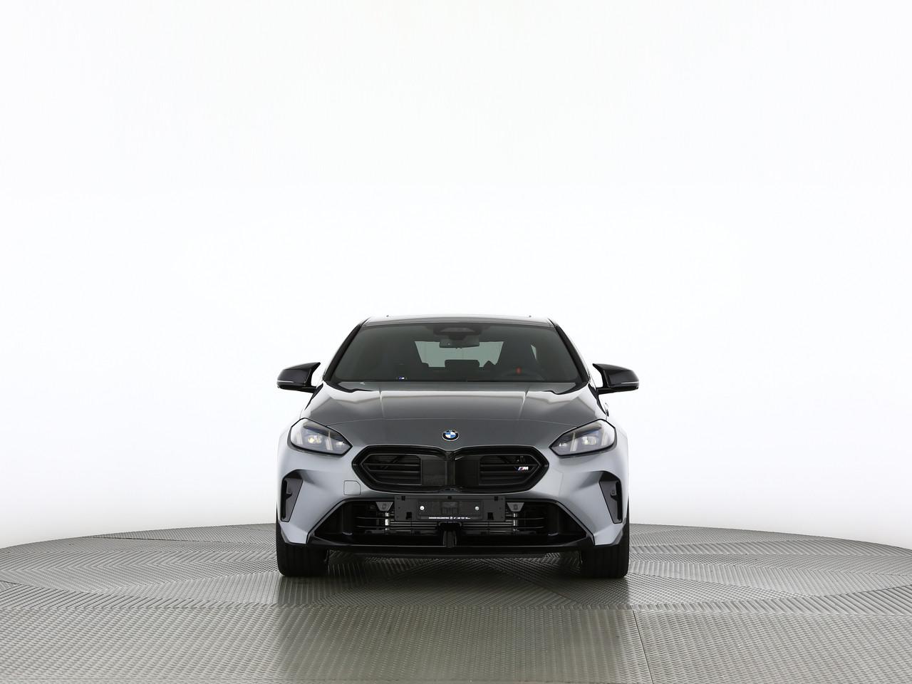 BMW M235i xDrive Gran Coupé-image-23