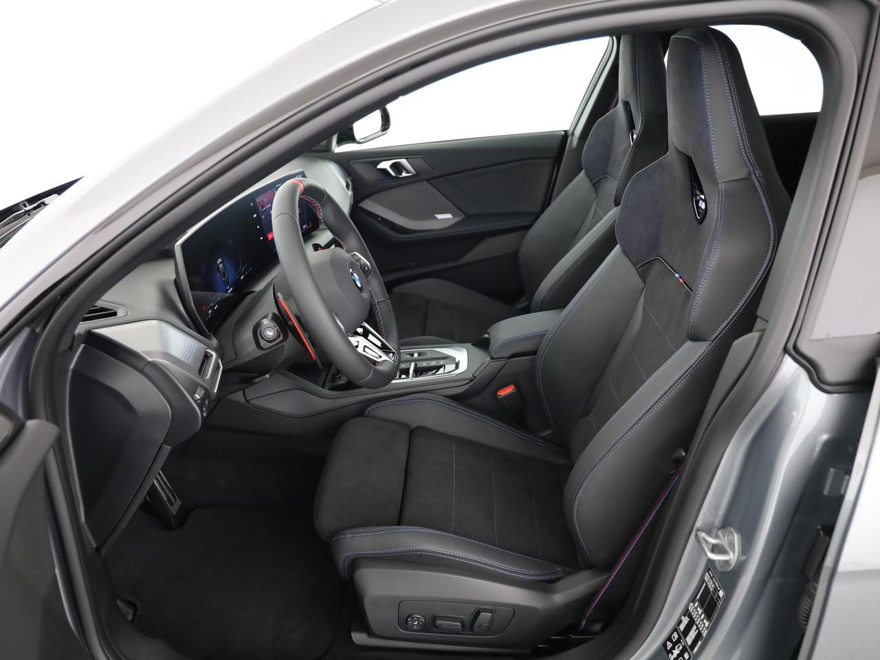 BMW M235i xDrive Gran Coupé-image-25